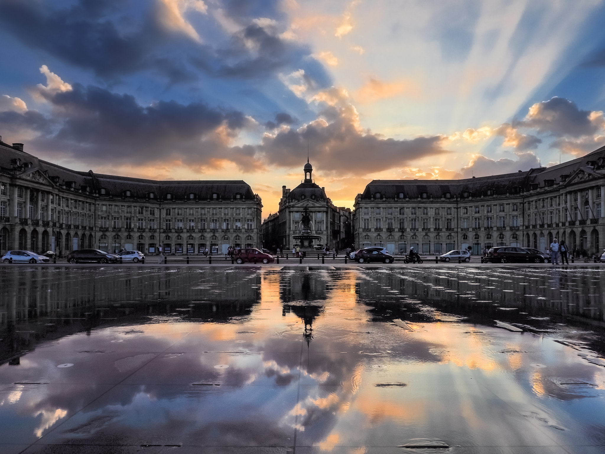 Olympus PEN-F + OLYMPUS M.12mm F2.0 sample photo. Miroir d'eau at place de la bourse in bordeaux photography