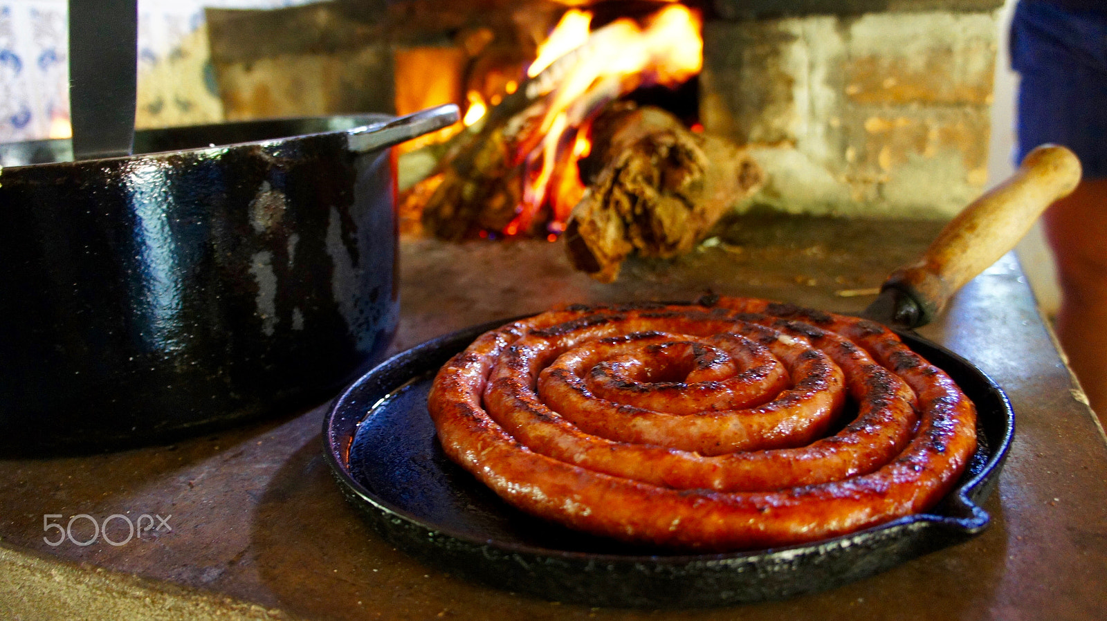 Tamron 18-200mm F3.5-6.3 Di III VC sample photo. Rustic meal... photography