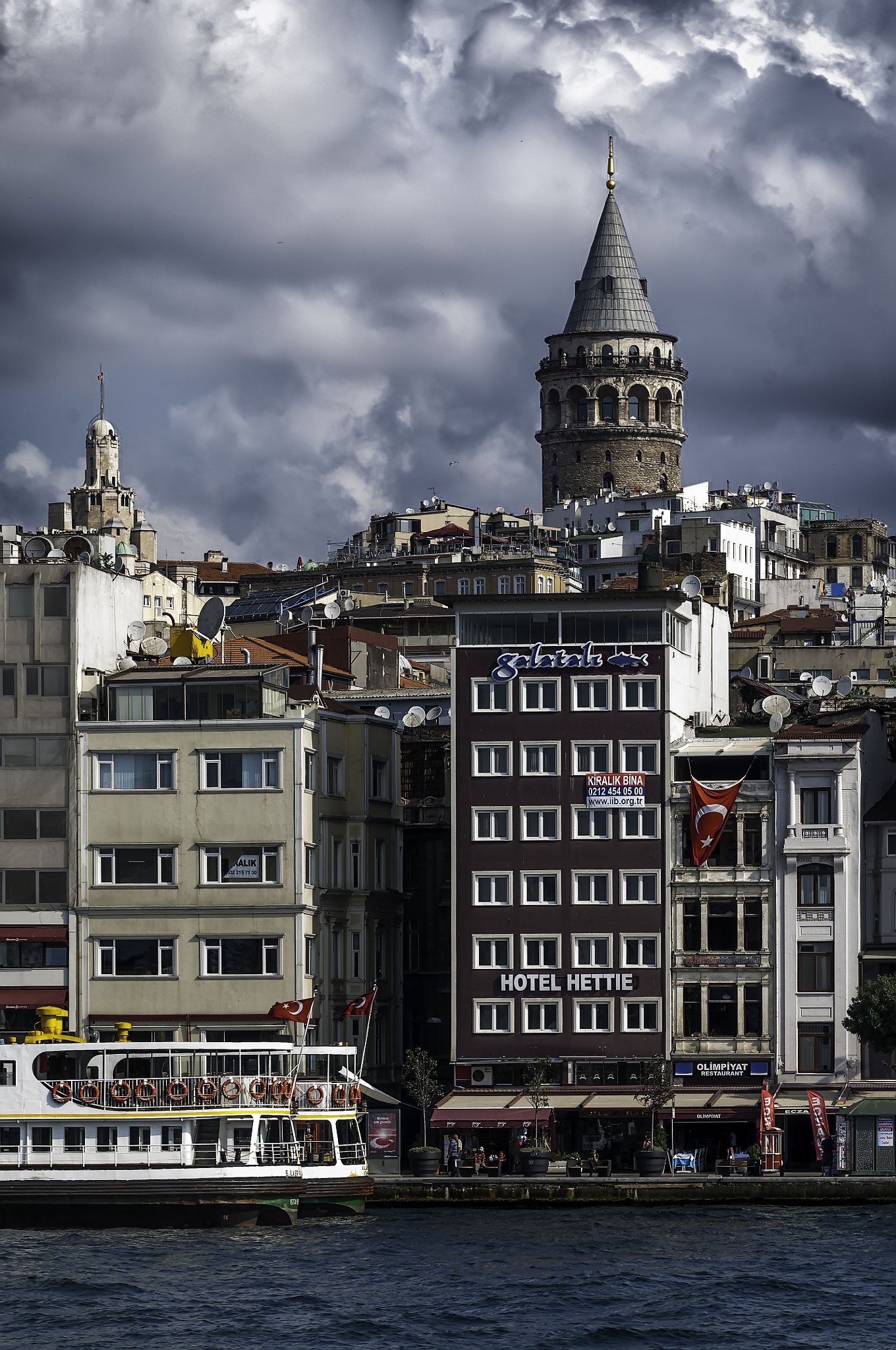 Nikon D300S sample photo. Galatasary istanbul turkey photography