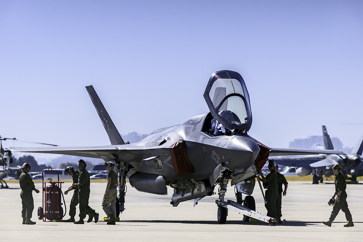 Sony a7 II + Canon EF 400mm F5.6L USM sample photo. Miramar air show 2016 photography