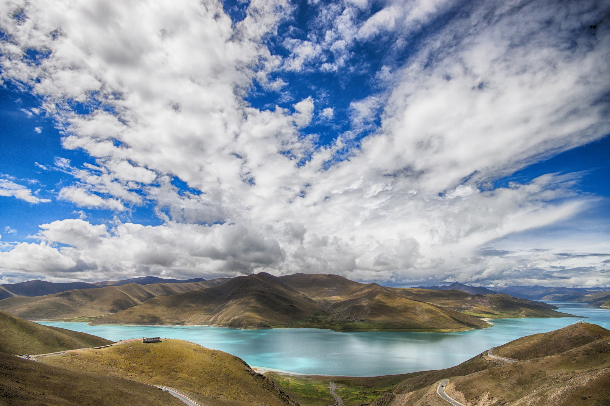 Canon EOS 500D (EOS Rebel T1i / EOS Kiss X3) + Sigma 10-20mm F4-5.6 EX DC HSM sample photo. From tibet photography