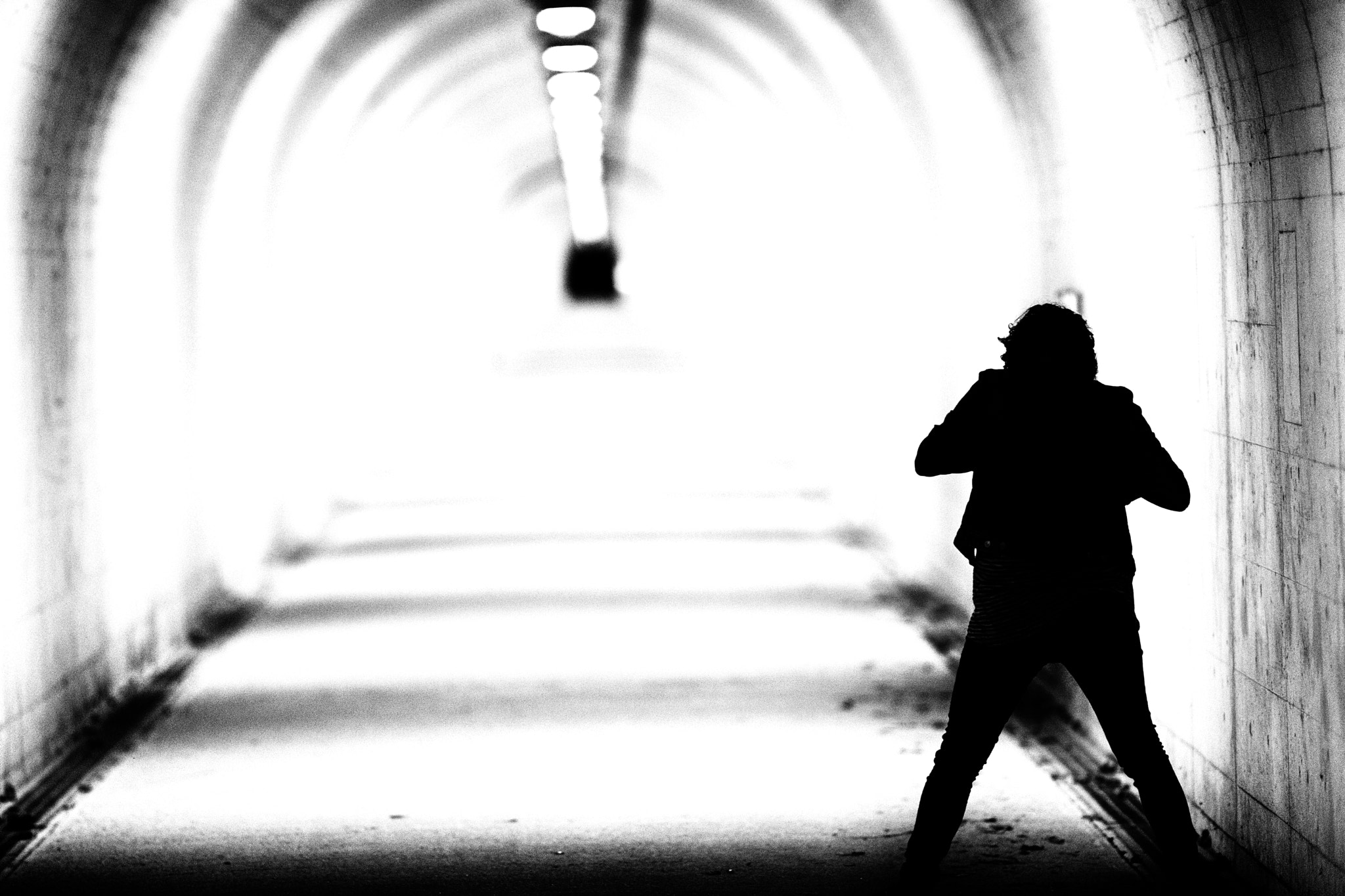 Canon EF 200mm F2L IS USM sample photo. Tunnel photography
