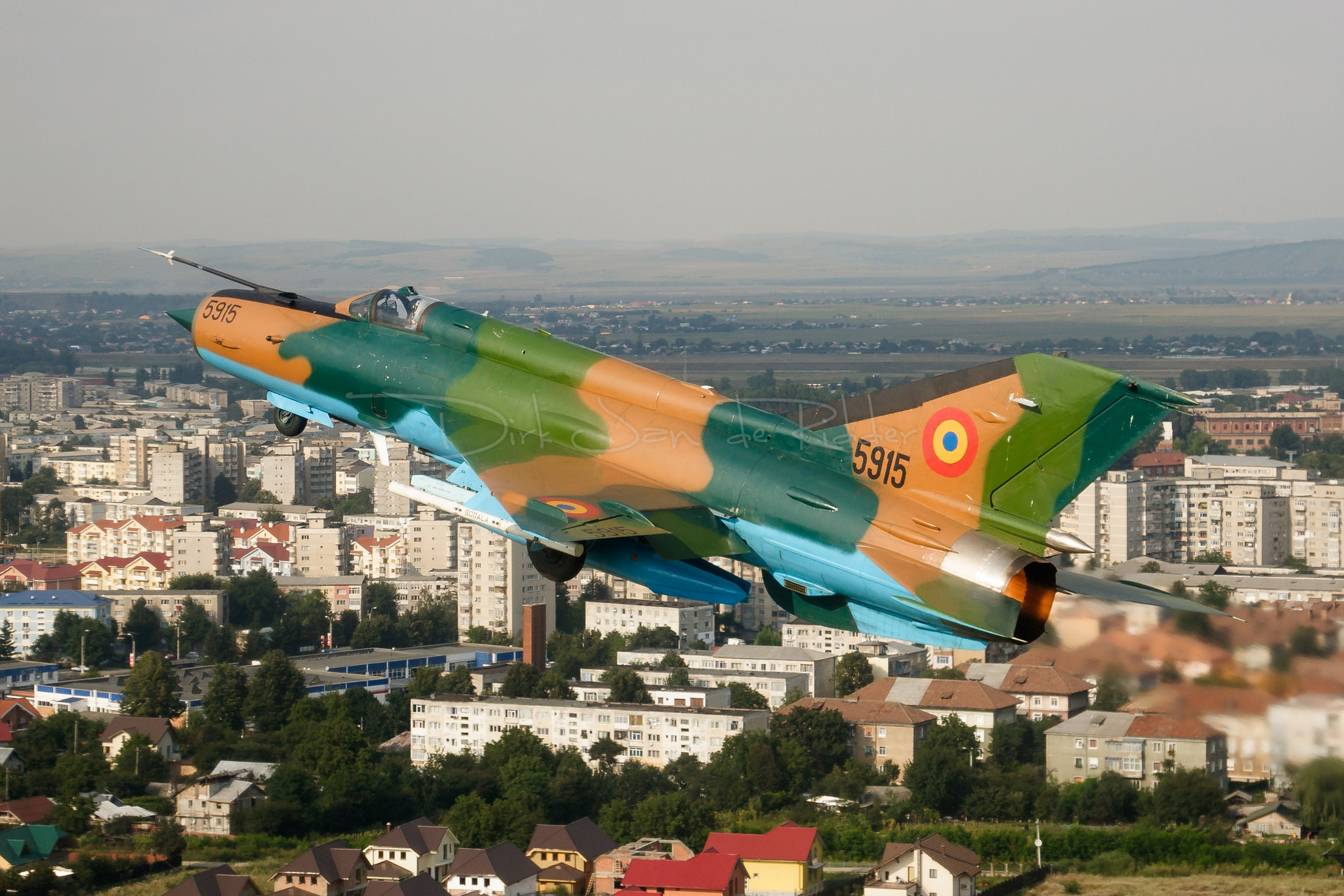 Canon EOS 20D + Canon EF 24-105mm F4L IS USM sample photo. Romanian air force mig-21 lancer a 5915 photography
