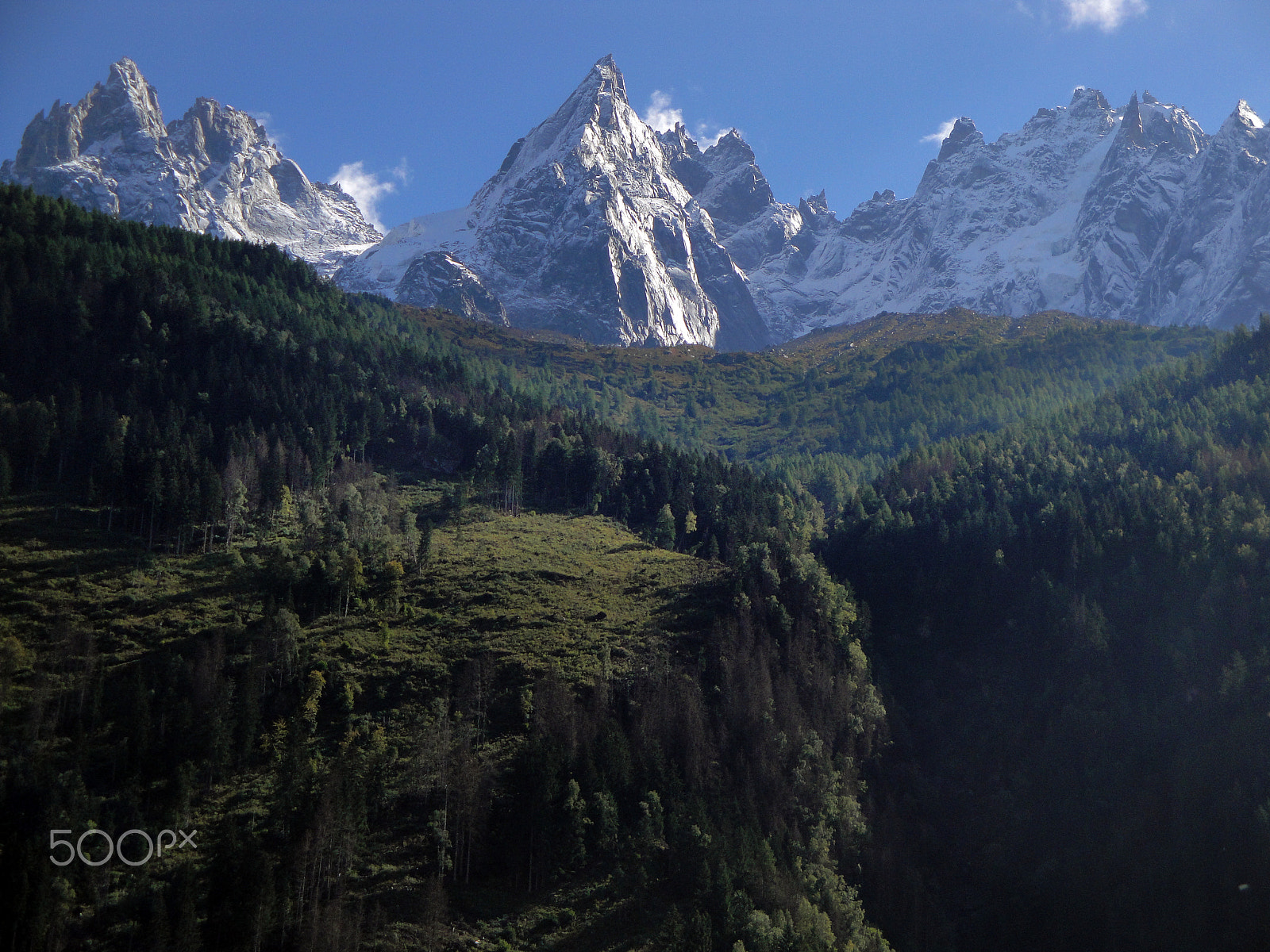 Sony DSC-W270 sample photo. The aiguilles rouges massif photography