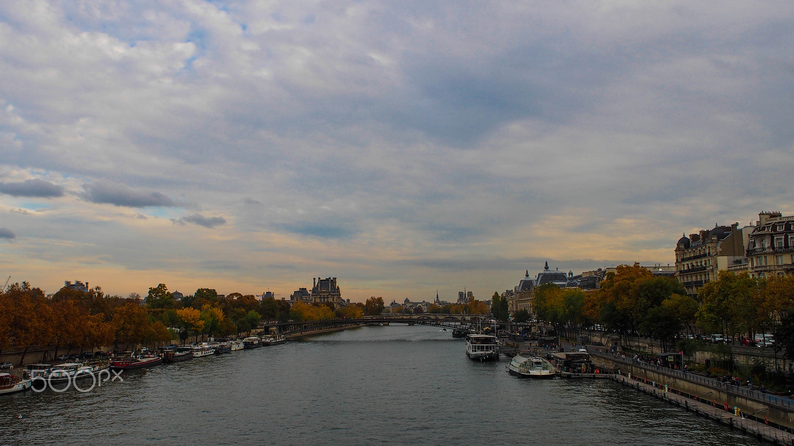 Olympus M.Zuiko Digital ED 14-42mm F3.5-5.6 EZ sample photo. Dusk from seine river photography