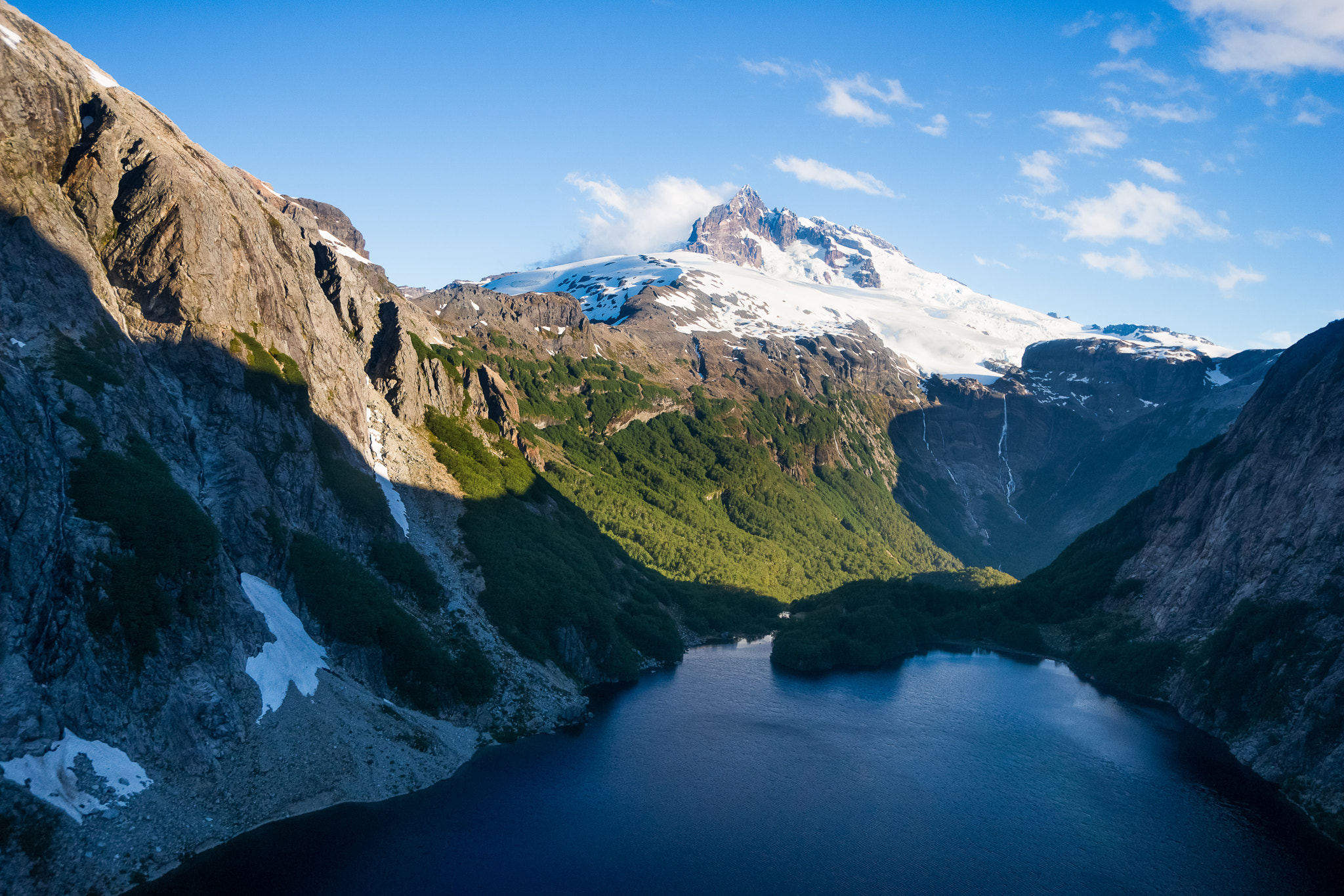 Sony Vario-Sonnar T* 16-35mm F2.8 ZA SSM sample photo. Volcano tronador photography
