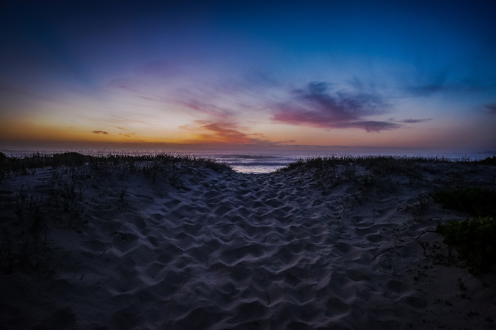 Sony E 16mm F2.8 sample photo. Pre-dawn sand dunes photography