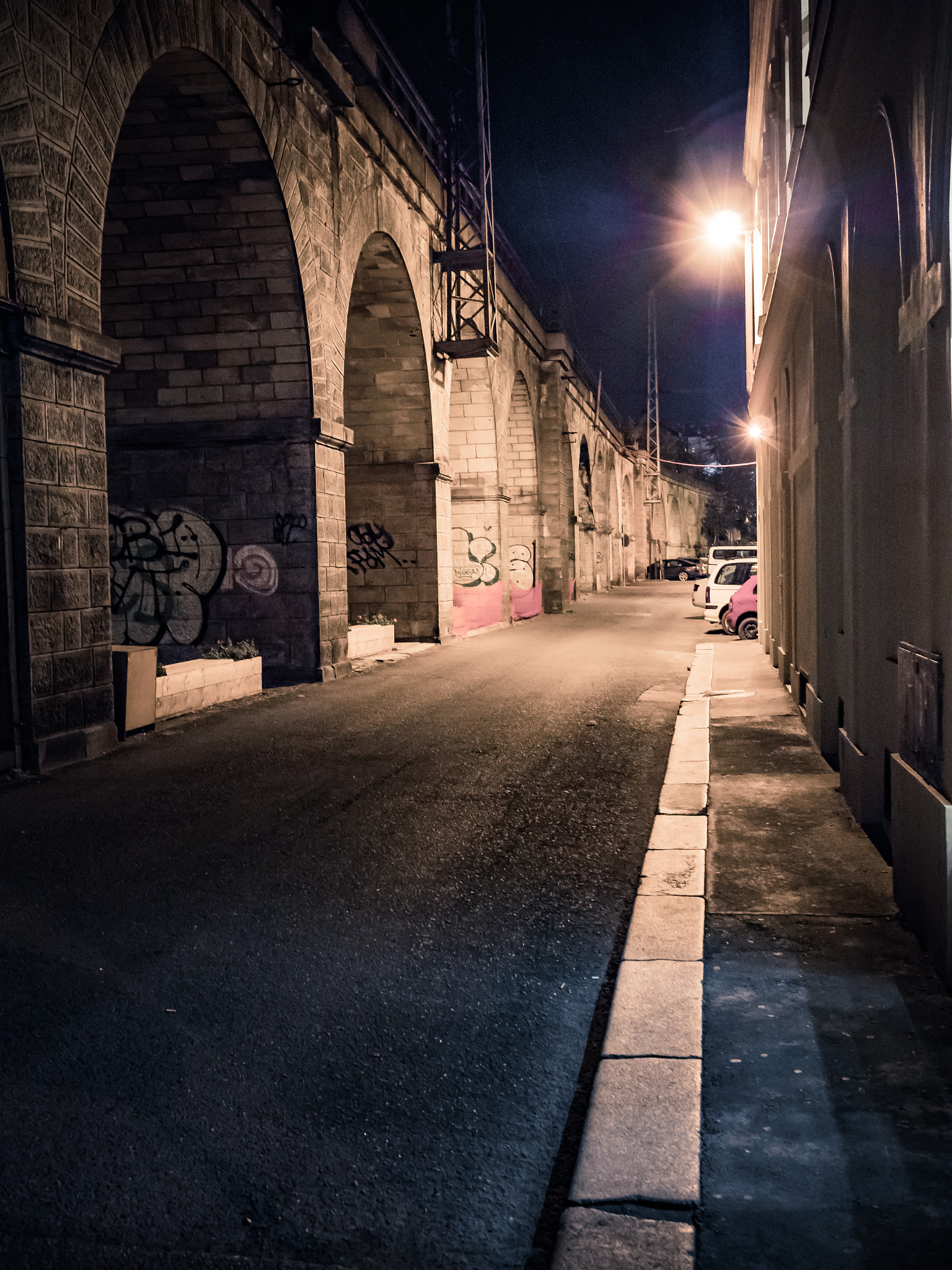 Panasonic Lumix DMC-GX8 + LUMIX G 20/F1.7 II sample photo. Night photo walk in prague. photography