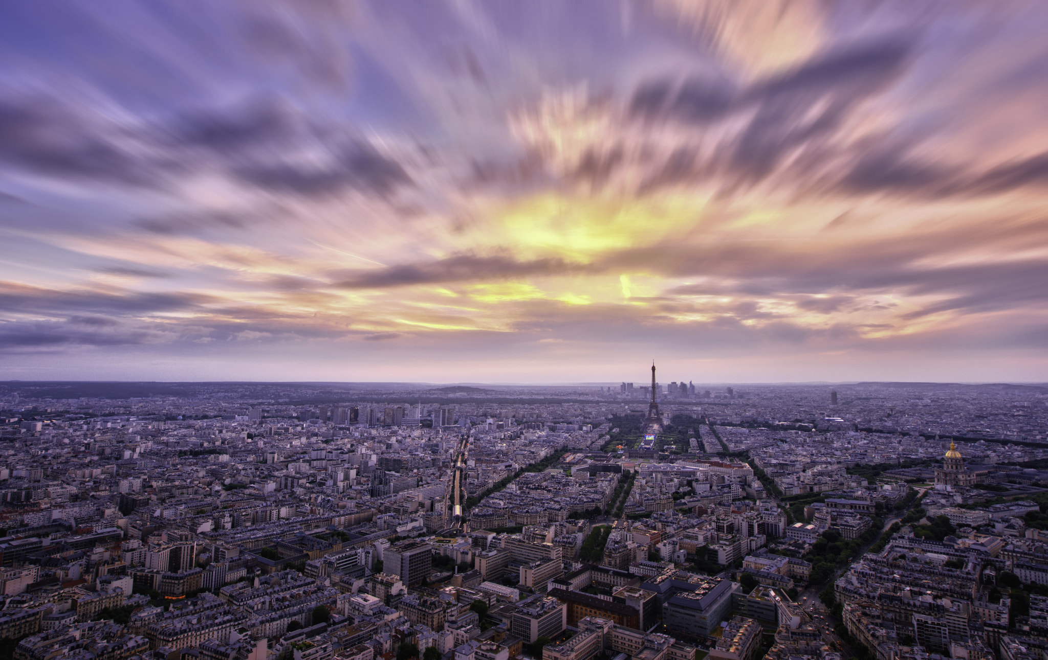 Sony a7R + Canon EF 16-35mm F2.8L II USM sample photo. Moving color in paris photography