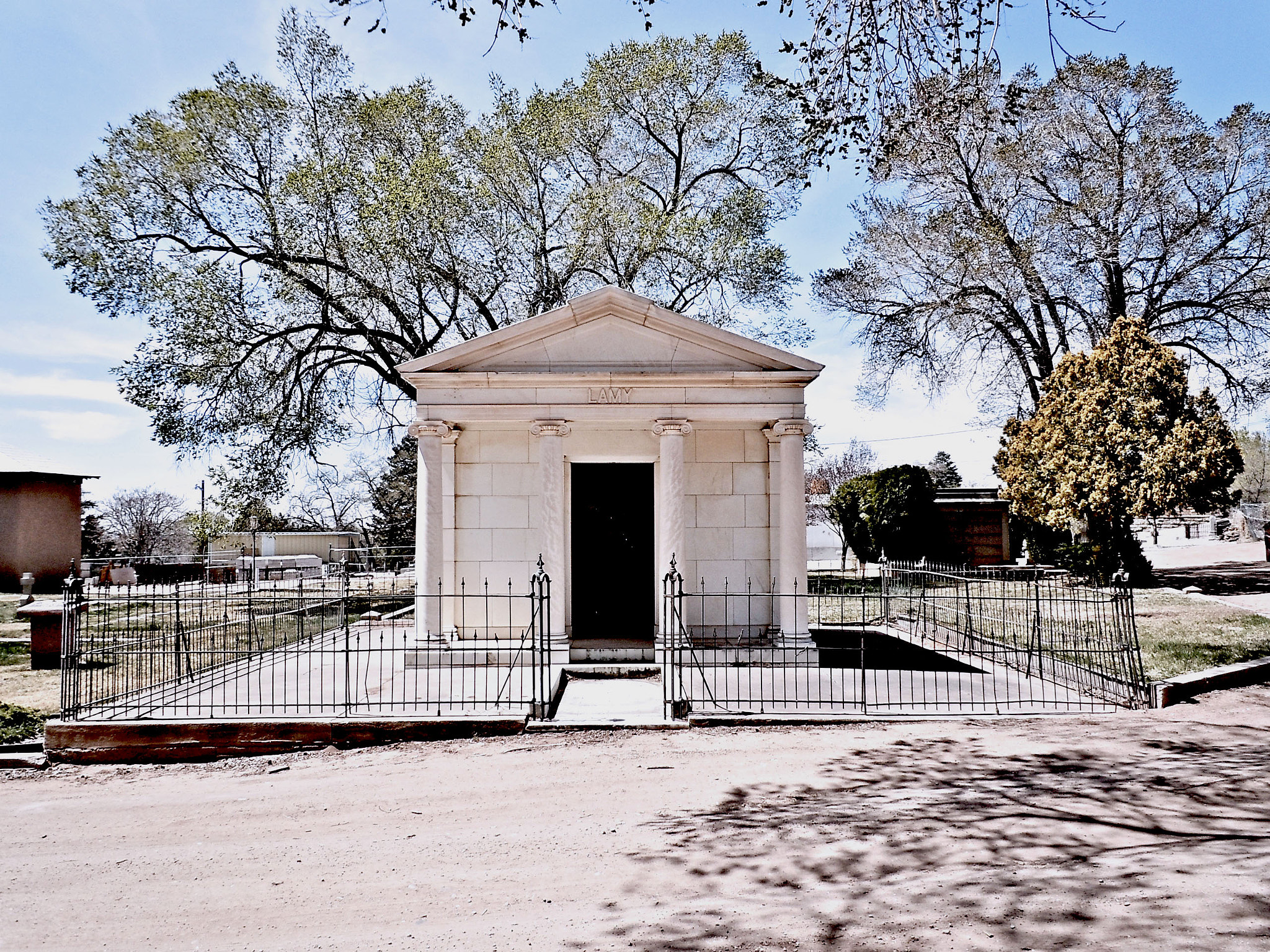 Nikon Coolpix S6000 sample photo. Santa fe new mexico cemetery photography