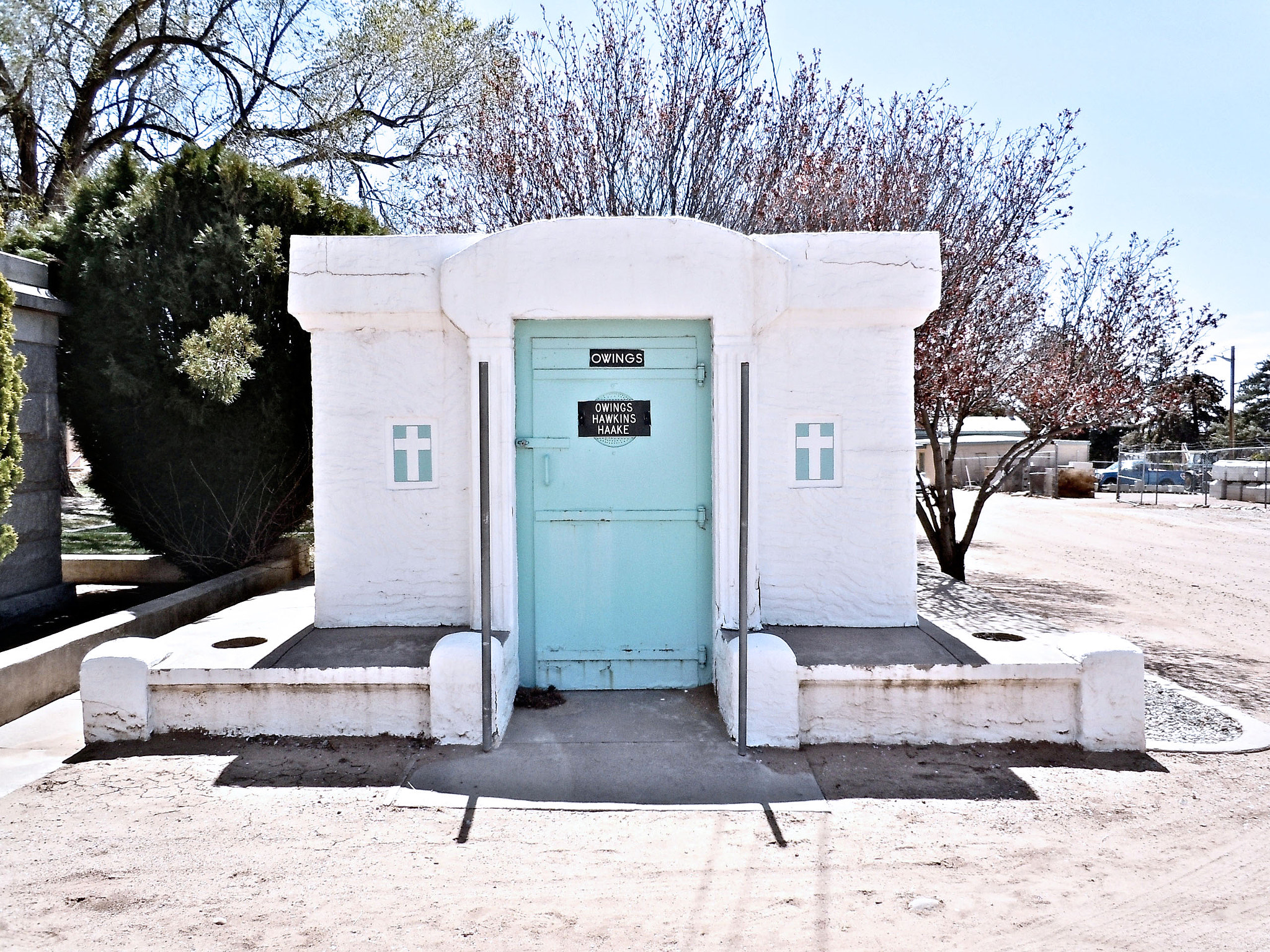 Nikon Coolpix S6000 sample photo. Santa fe new mexico cemetery photography