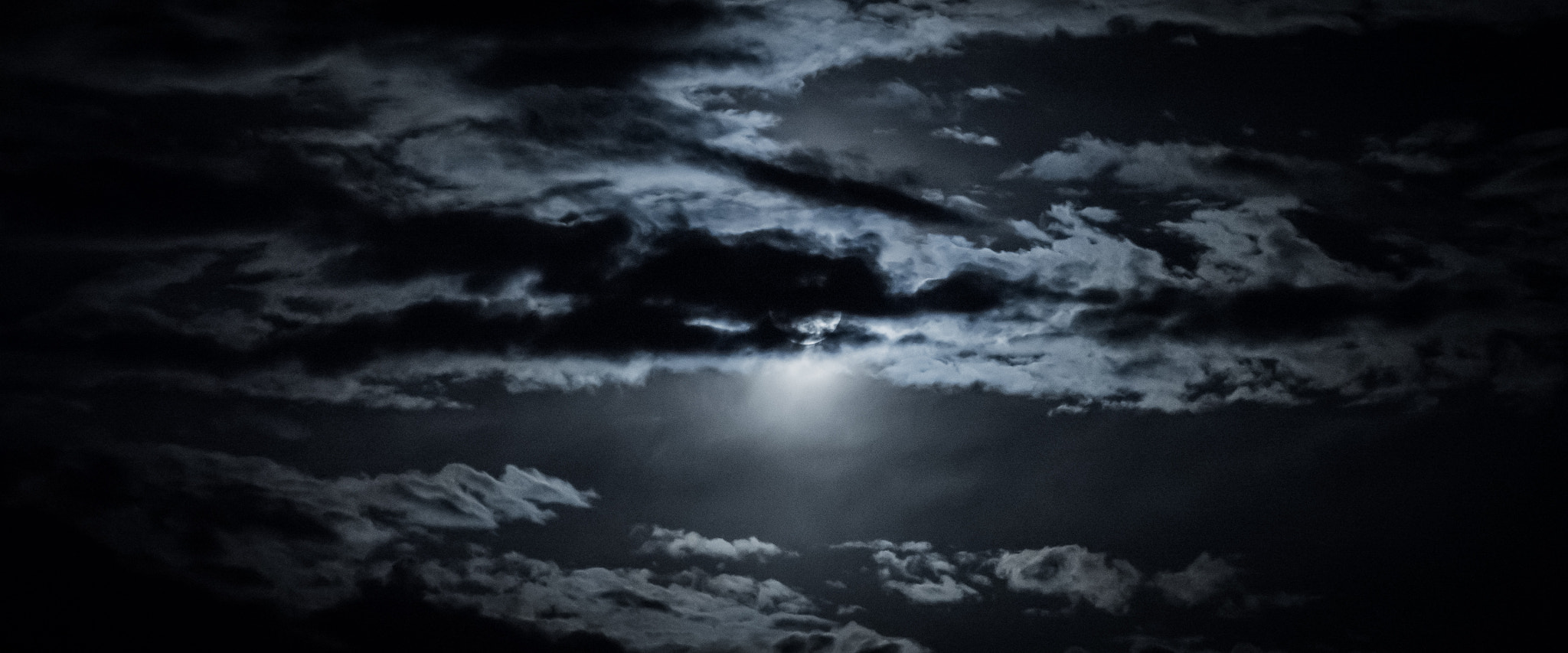 Panasonic Lumix DMC-GH3 sample photo. Clair de lune photography