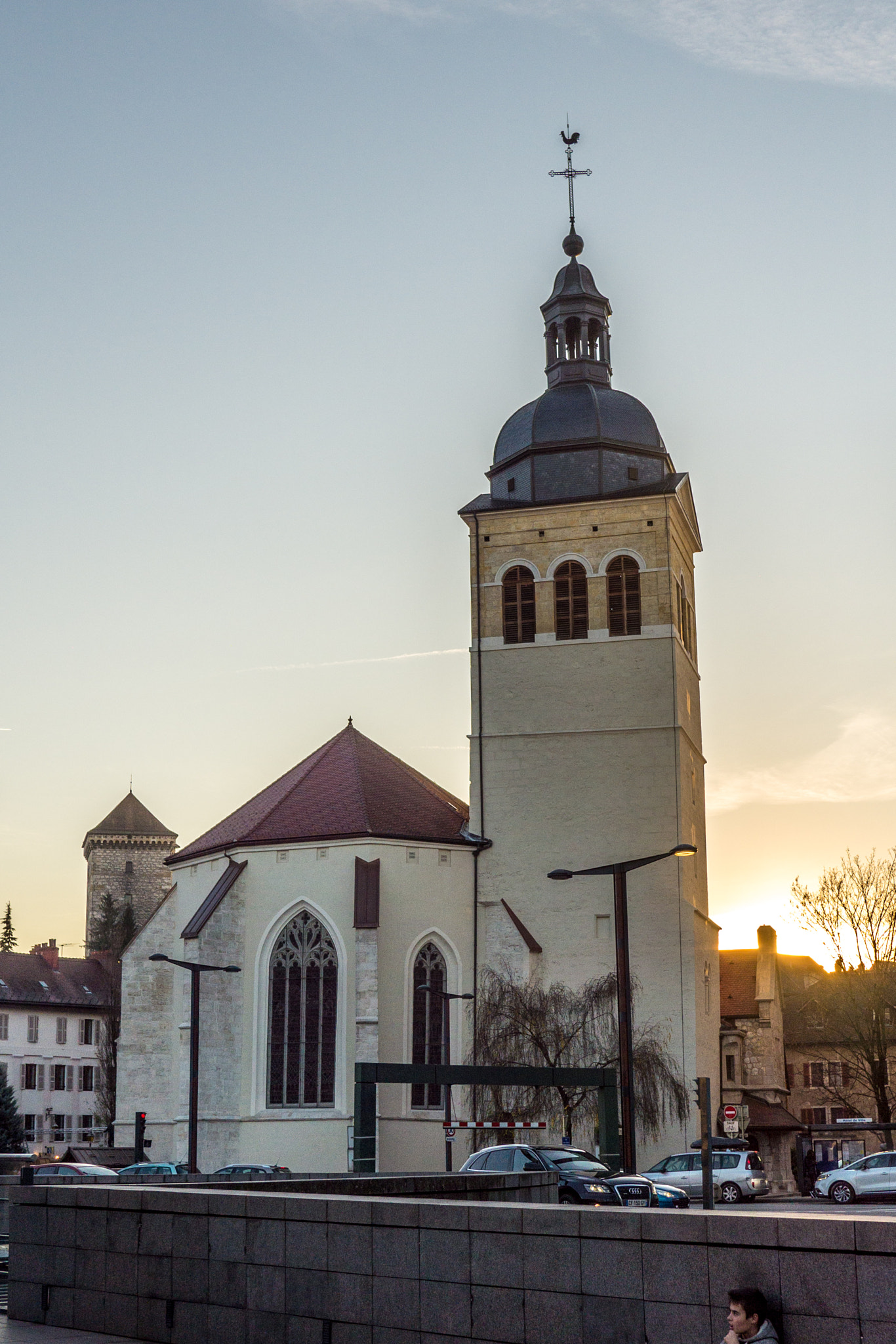 Panasonic Lumix DMC-GH3 + Panasonic Lumix G 20mm F1.7 ASPH sample photo. Église saint maurice photography