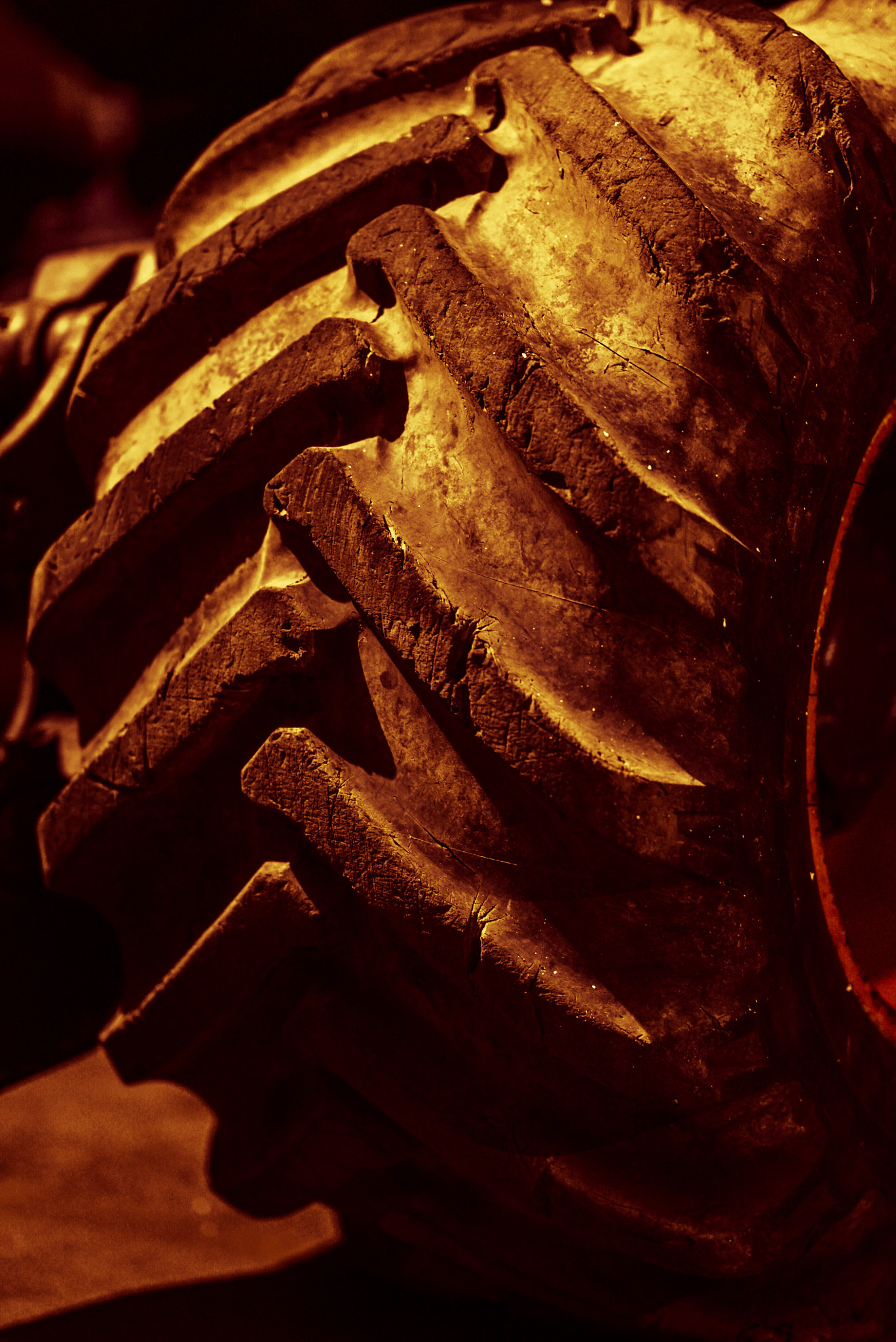 Sony FE 85mm F1.4 GM sample photo. Abstract industrial tire photography