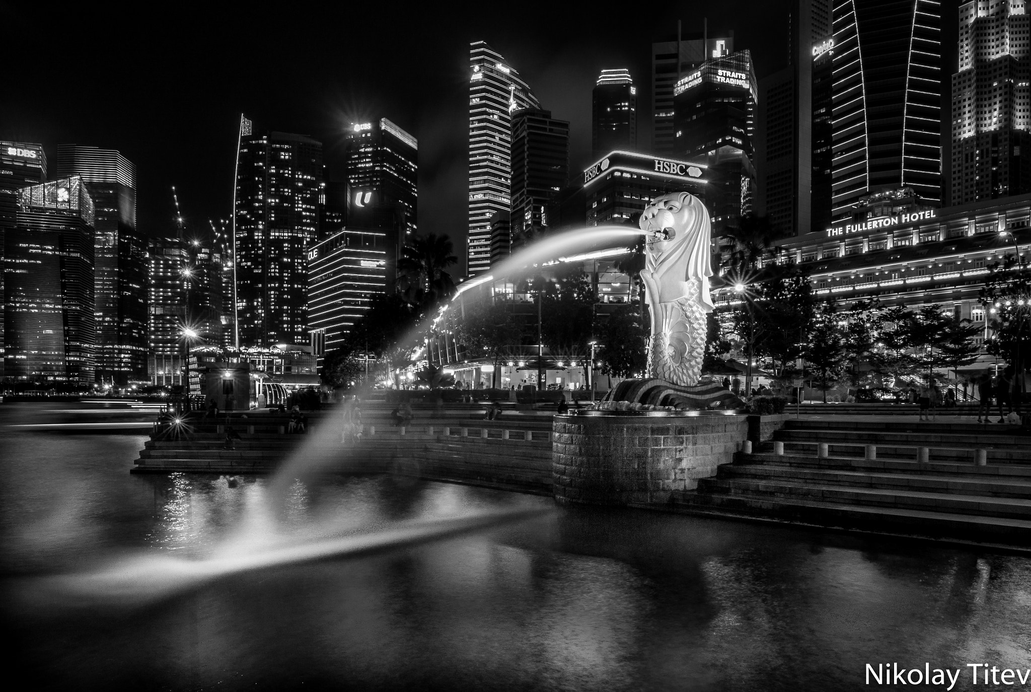 Sony a6000 sample photo. Merlion bw photography
