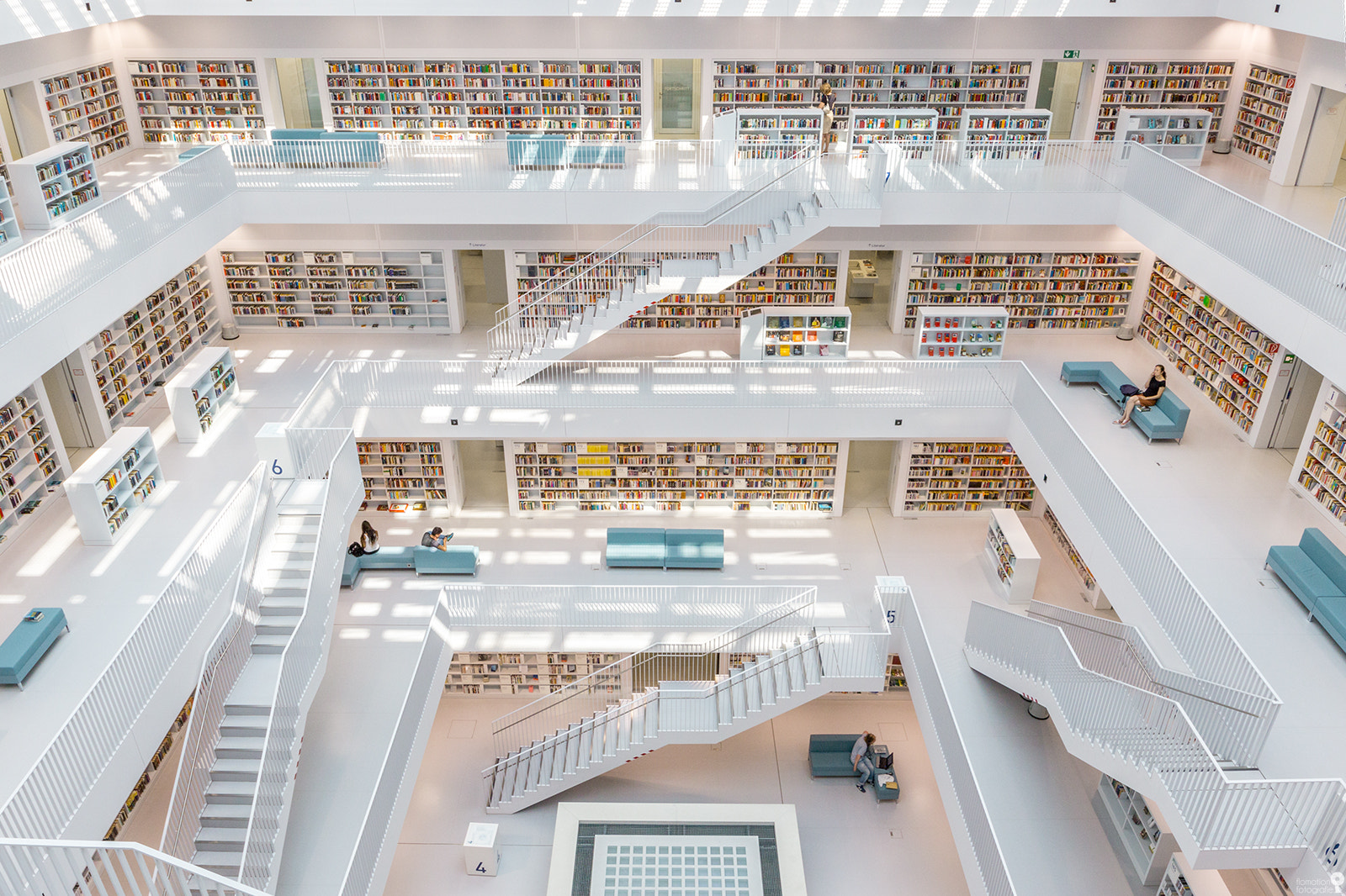 Sigma 8-16mm F4.5-5.6 DC HSM sample photo. Stuttgart public library photography