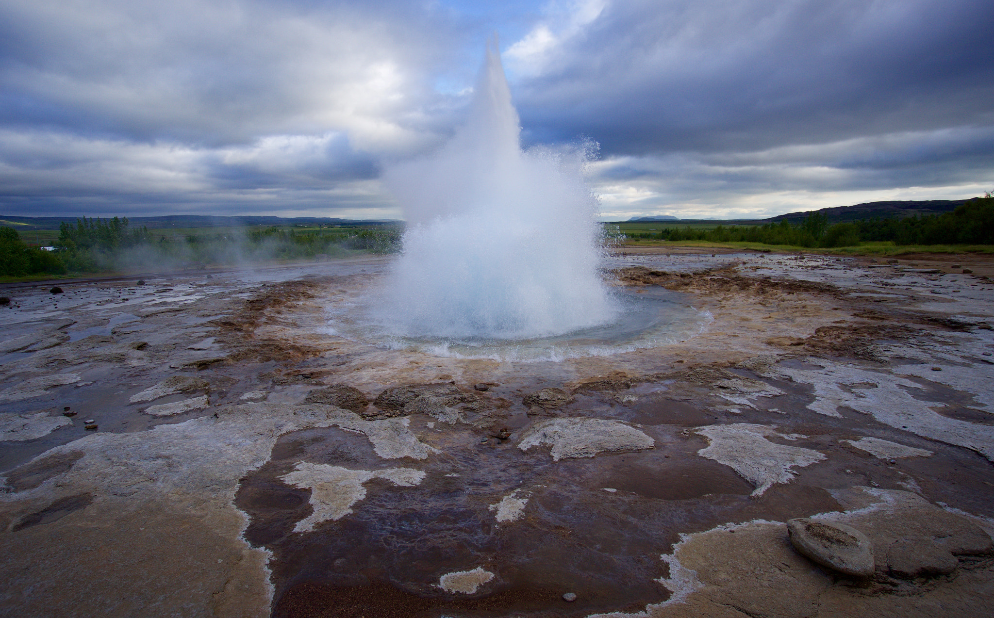 Sony a6000 + Sony E 10-18mm F4 OSS sample photo. Strokkur geyser photography