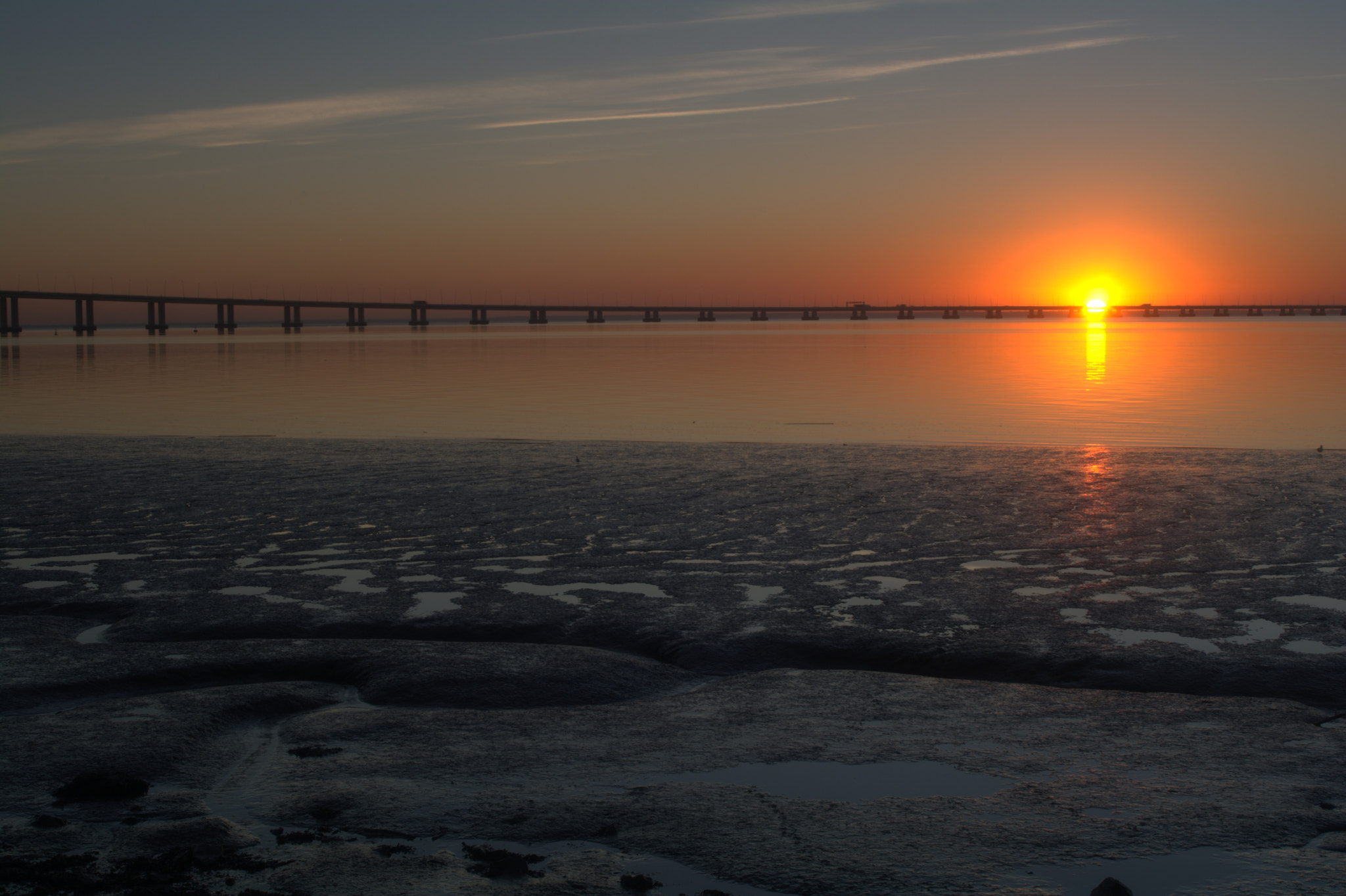 Tamron AF 28-80mm F3.5-5.6 Aspherical sample photo. Sunrise over the bridge photography