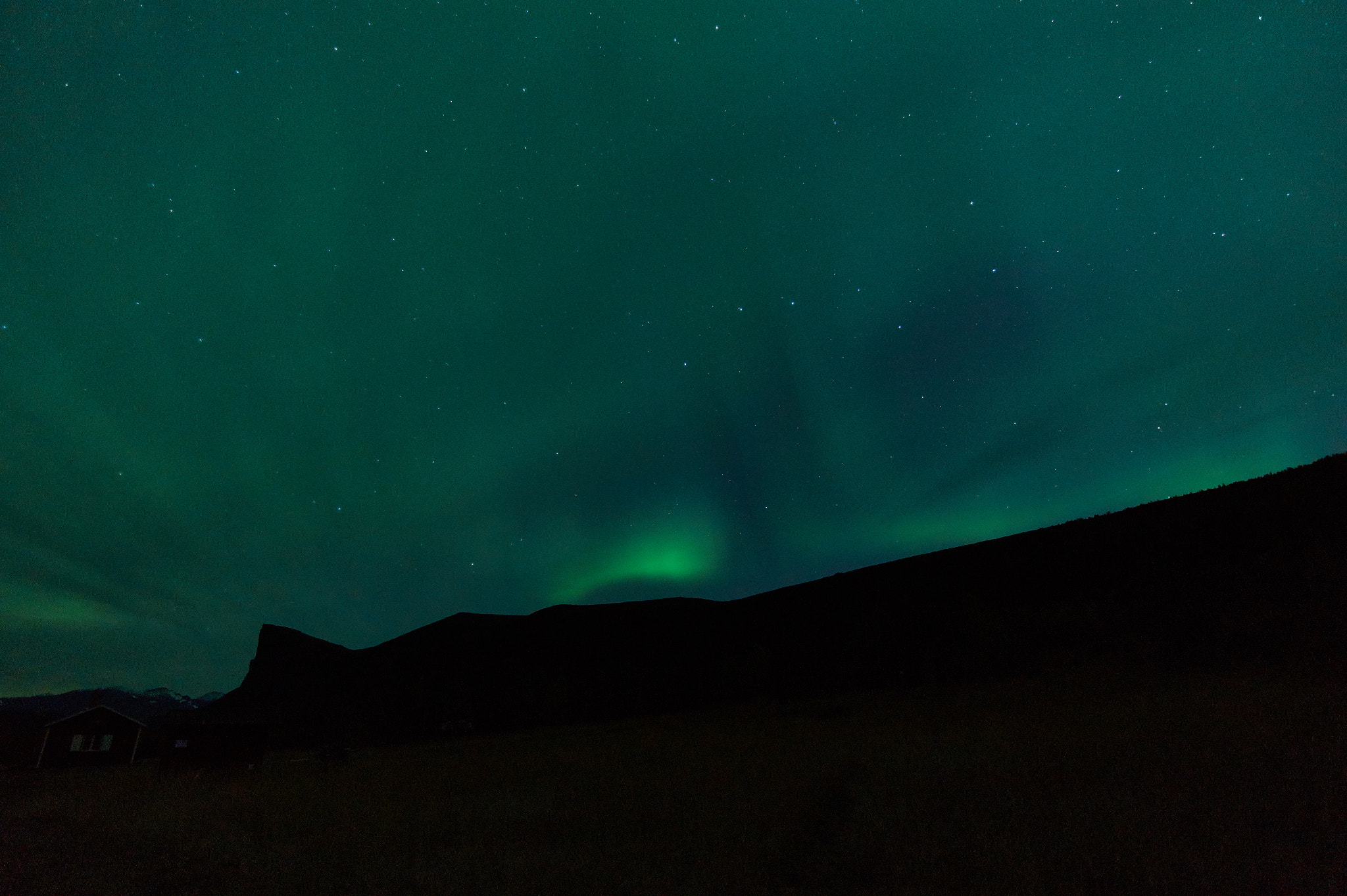 20mm F2.8 sample photo. Northern lights in laponia photography