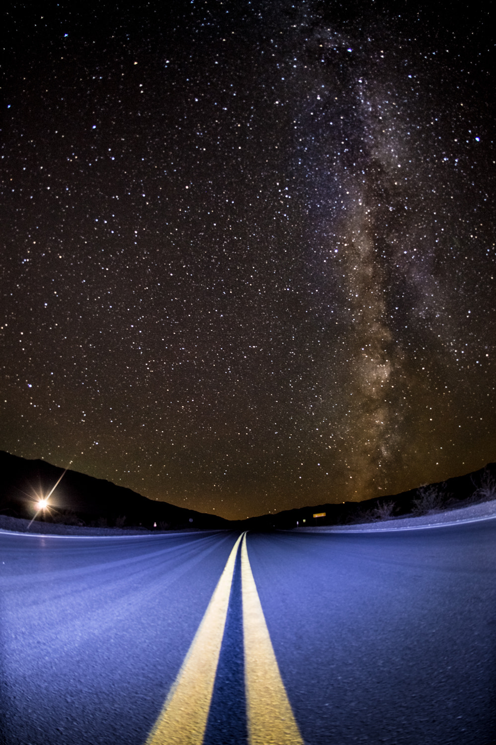 Nikon D4 + Nikon AF Fisheye-Nikkor 16mm F2.8D sample photo. Death valley photography