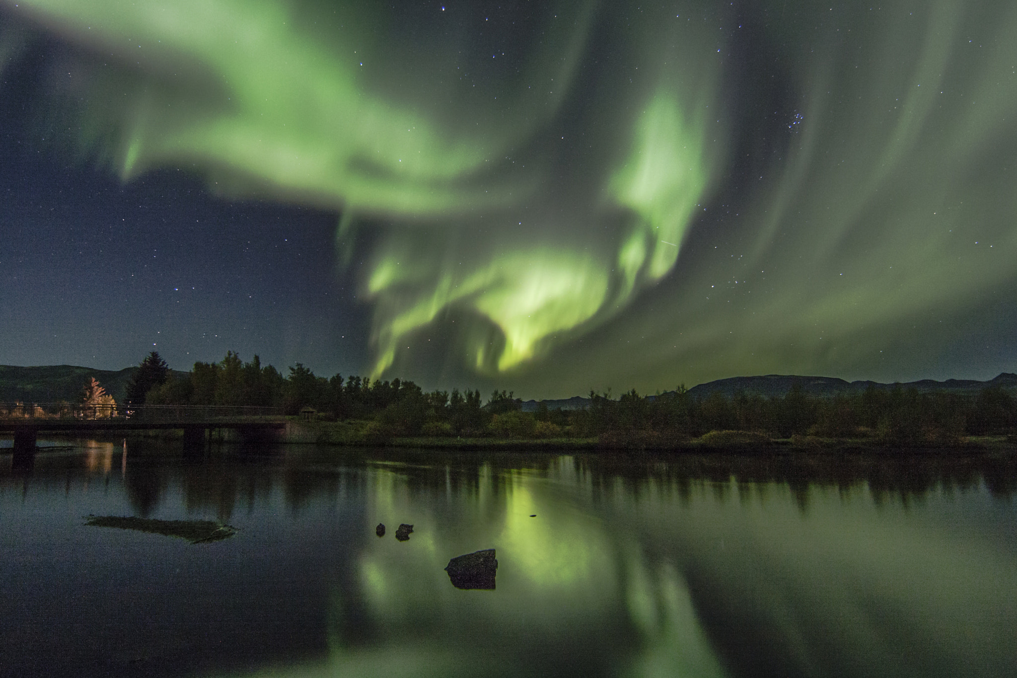 Canon EF 14mm F2.8L II USM sample photo. Aurora borealis at Þingvellir, iceland photography
