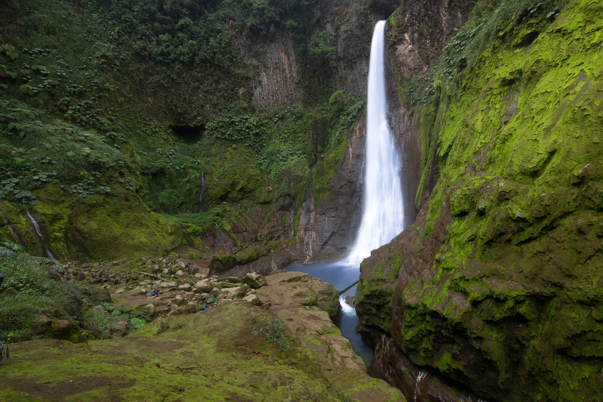 Canon EOS 1200D (EOS Rebel T5 / EOS Kiss X70 / EOS Hi) sample photo. Catarata del toro photography