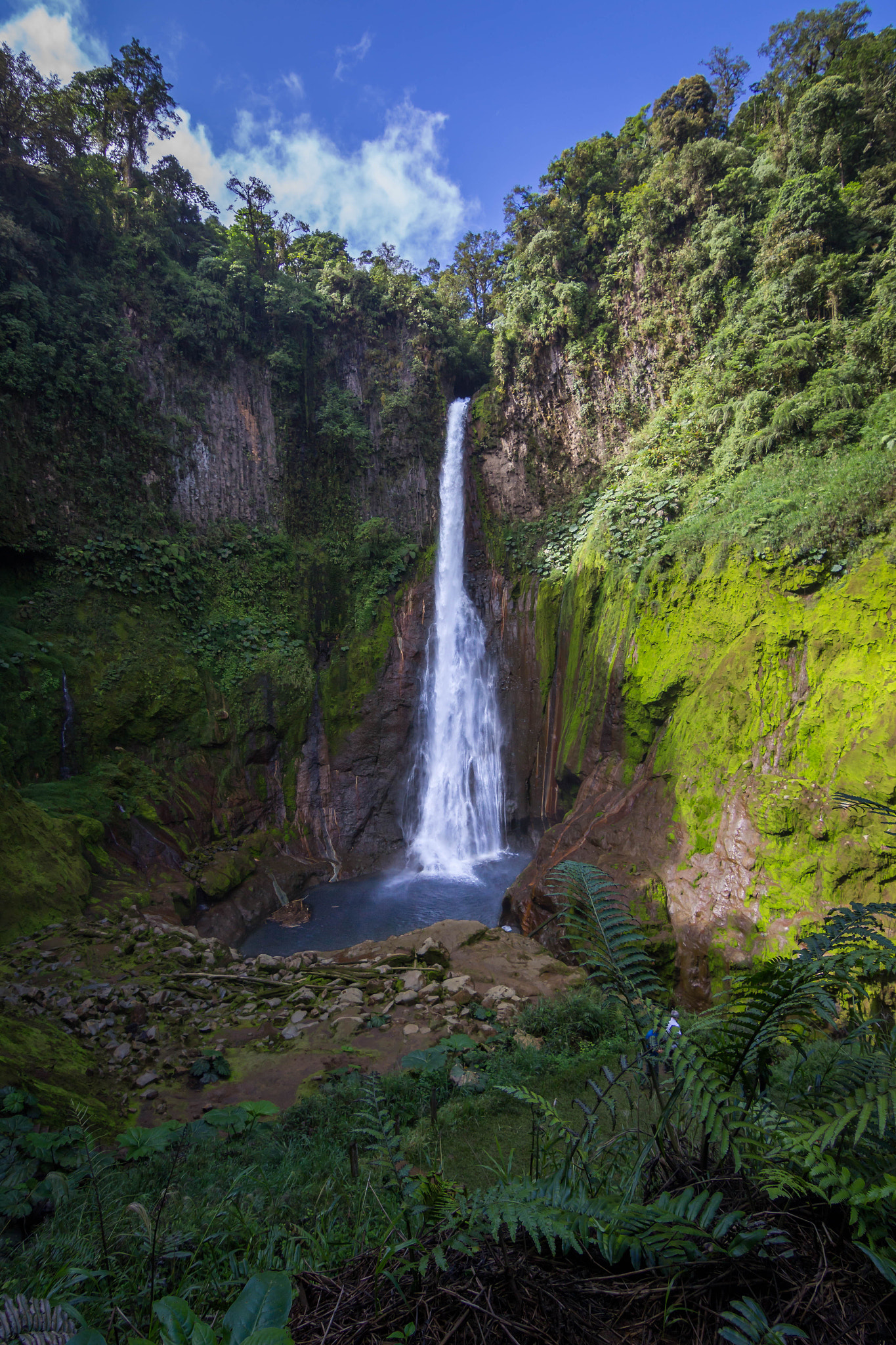 Canon EOS 1200D (EOS Rebel T5 / EOS Kiss X70 / EOS Hi) sample photo. Catarata del toro photography