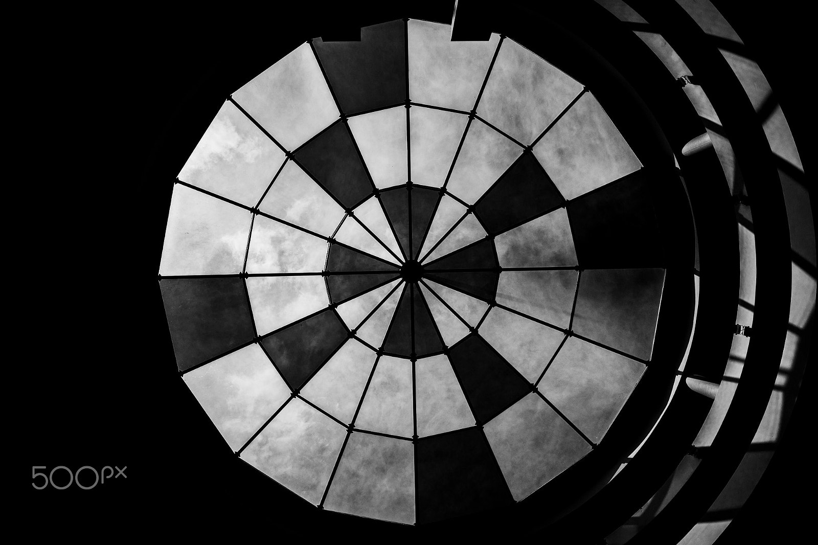 Canon EF-S 17-55mm F2.8 IS USM sample photo. Stained glass photography