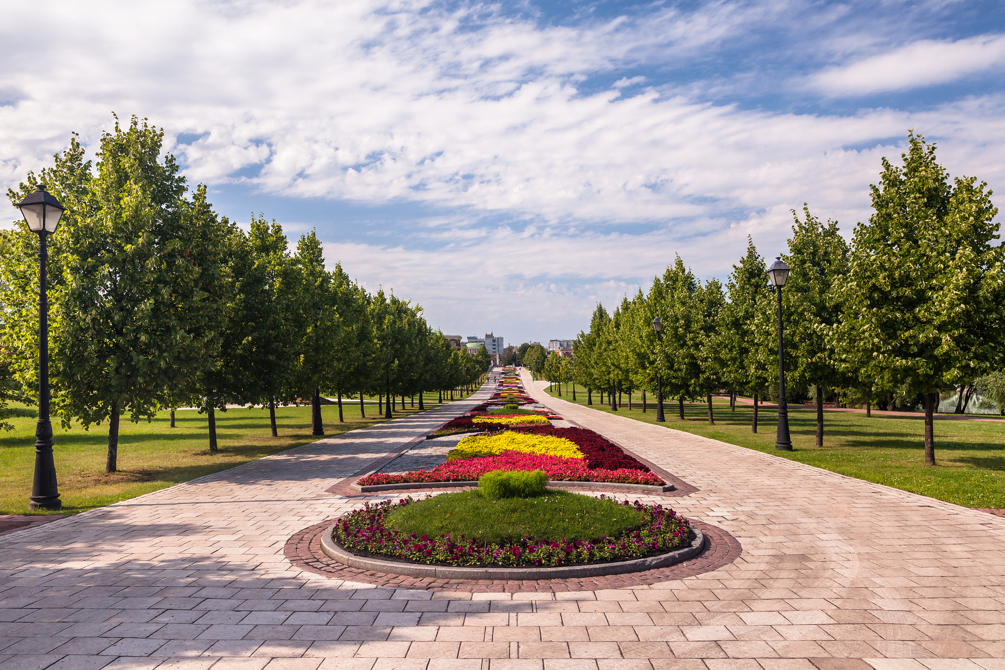 Sigma 24mm F1.4 DG HSM Art sample photo. Tsaritsyno_park photography