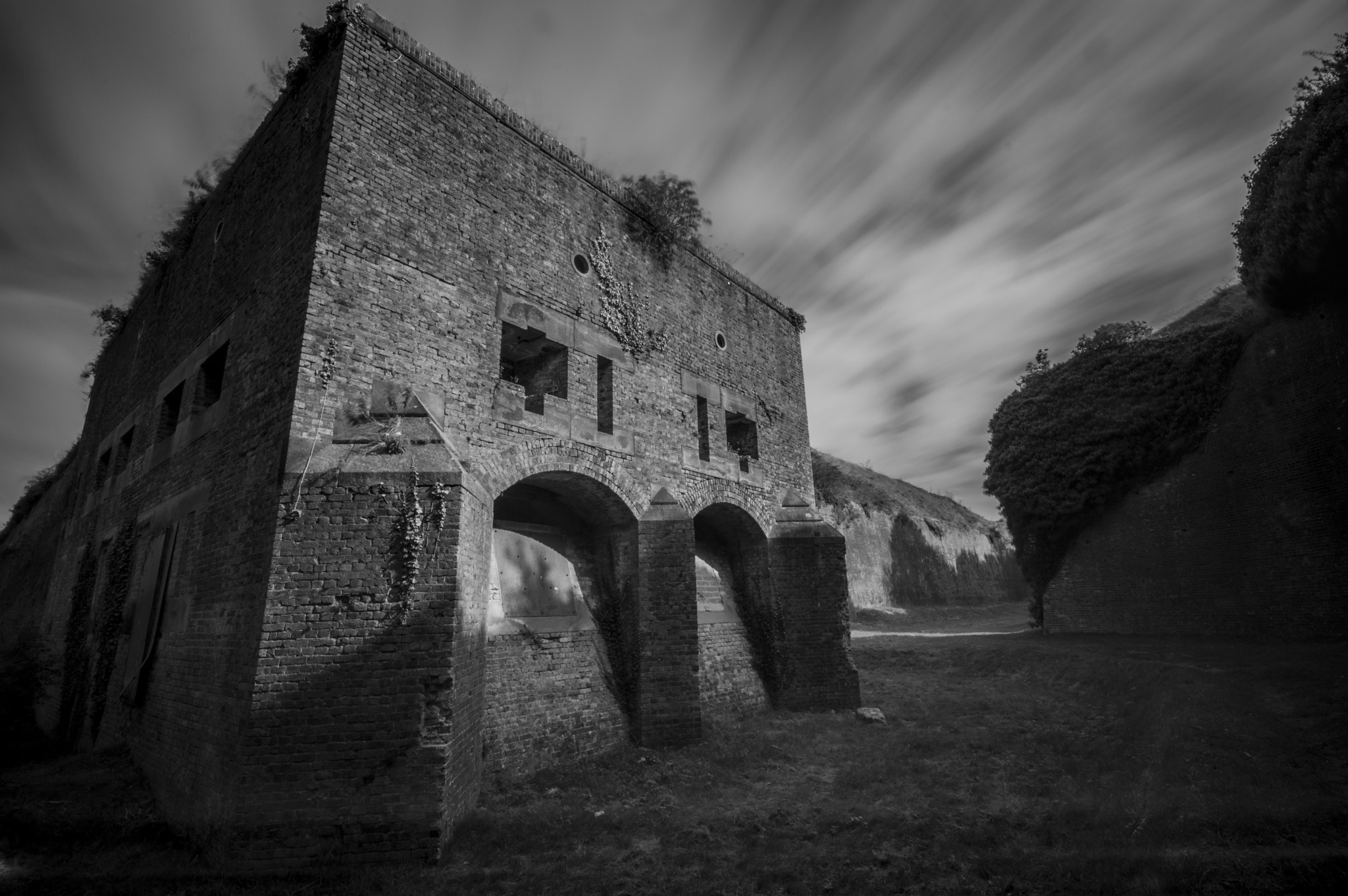 Sigma AF 10-20mm F4-5.6 EX DC sample photo. Dover drop fort photography