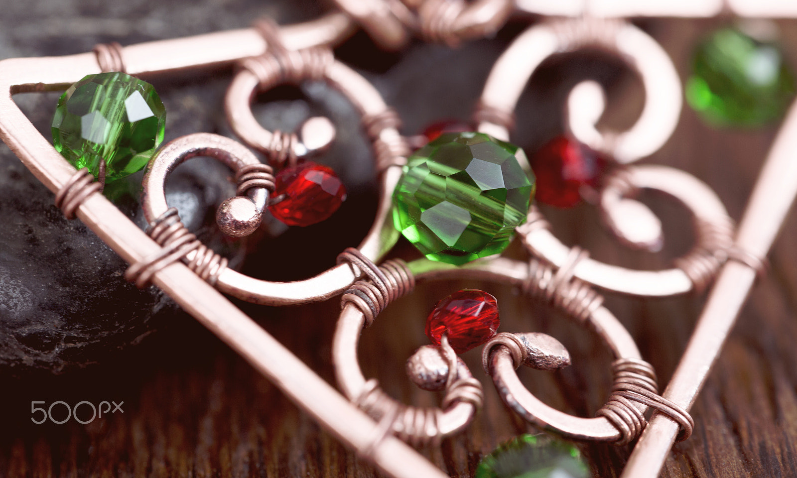 Sigma 150mm f/2.8 EX DG OS HSM APO Macro sample photo. Wire wrap inspiration photography