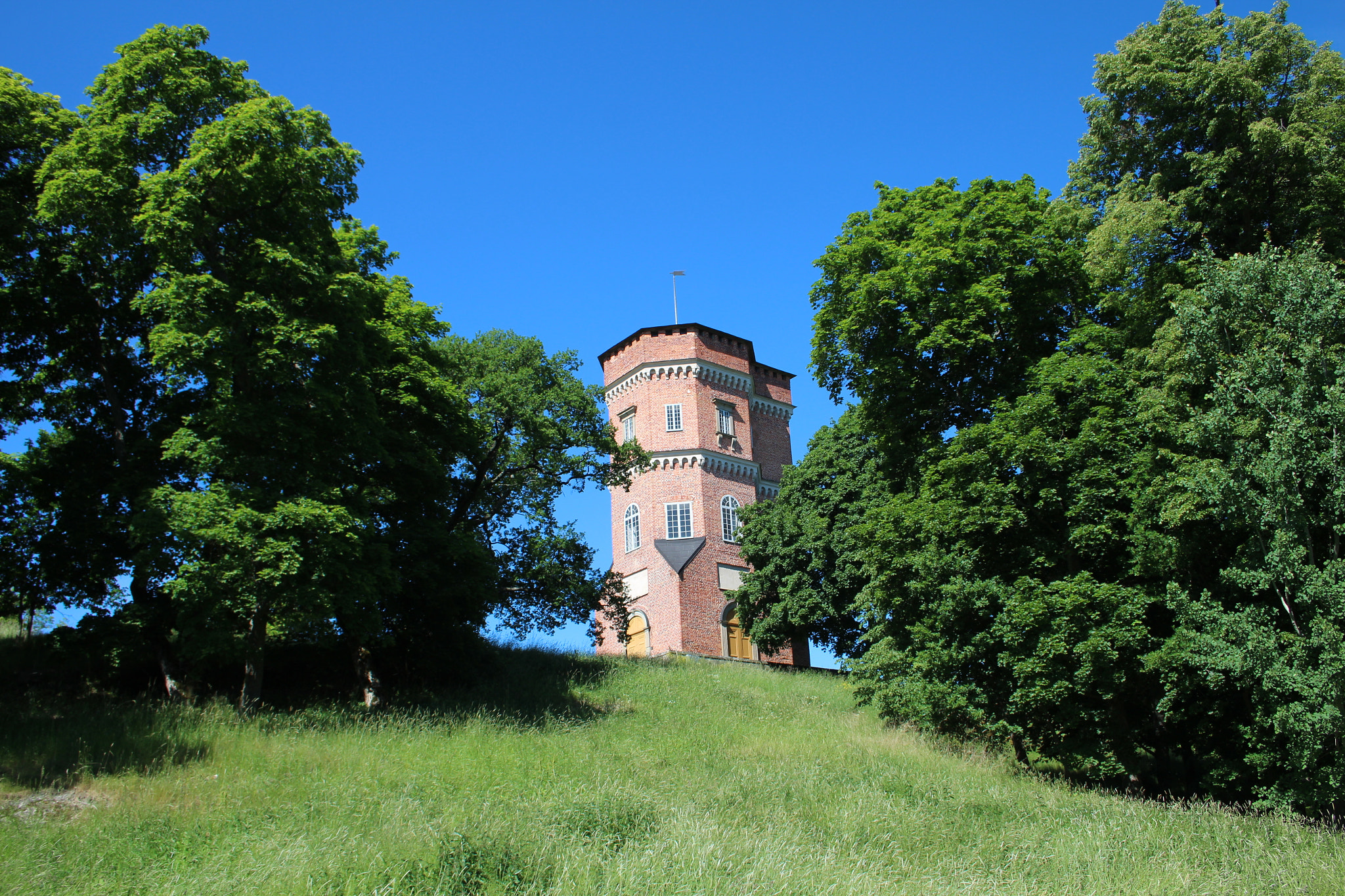 Canon EF-S 18-55mm F3.5-5.6 II sample photo. Drottningholm, sweden photography