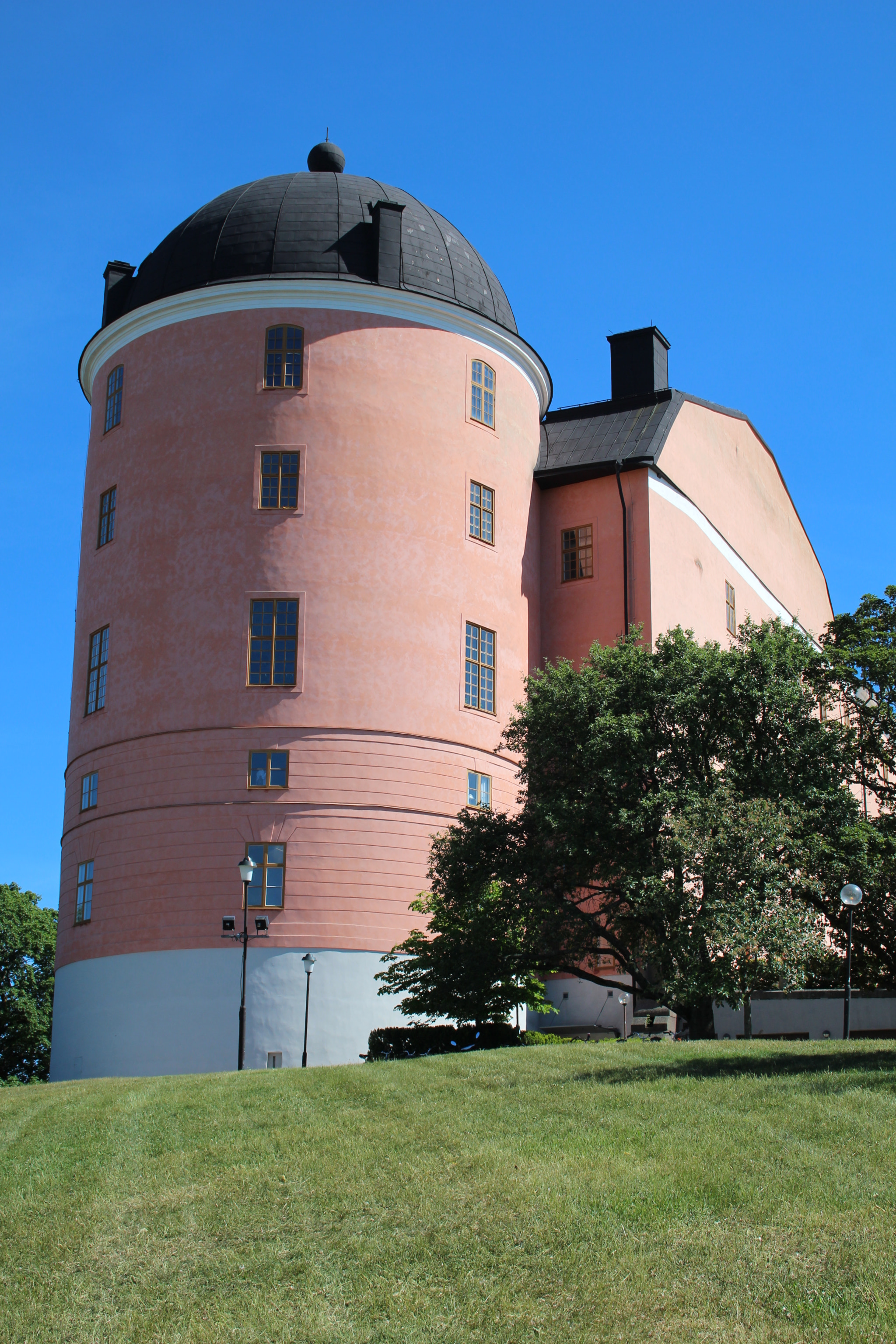 Canon EF-S 18-55mm F3.5-5.6 II sample photo. Uppsala, sweden photography