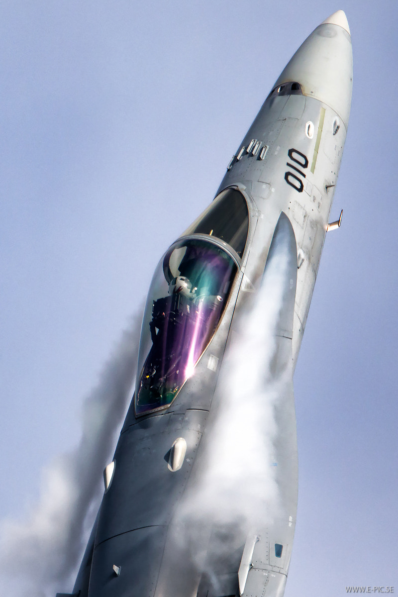Canon EF 600mm F4L IS II USM sample photo. Fa-18 hornet, schweiz photography