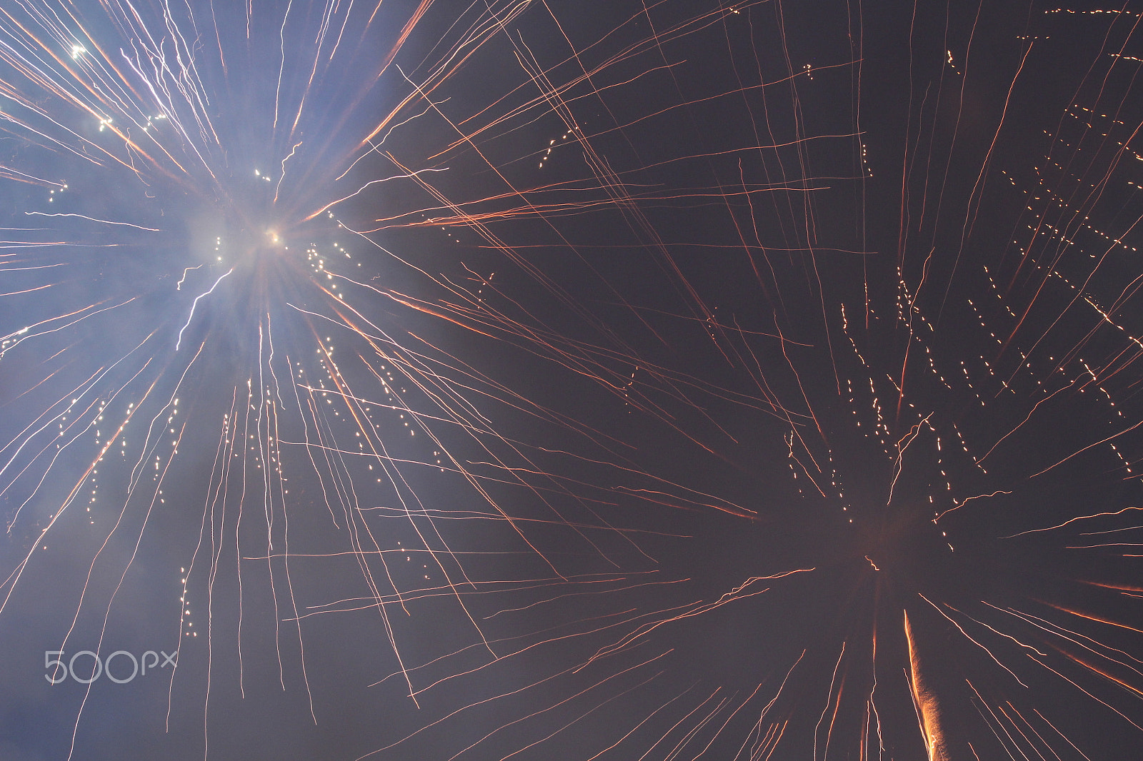 Canon EF-S 55-250mm F4-5.6 IS sample photo. Fireworks go boom photography