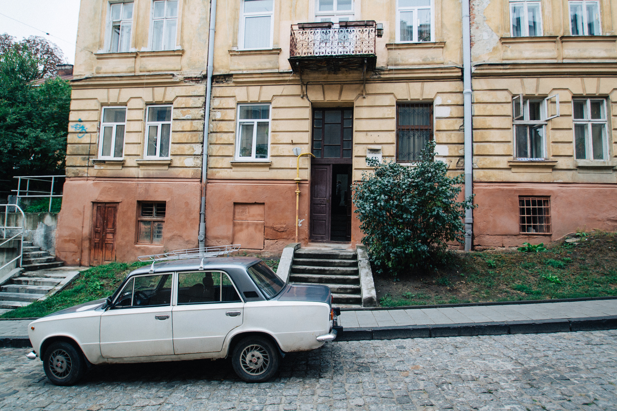 Nikon D3100 + Tamron SP AF 10-24mm F3.5-4.5 Di II LD Aspherical (IF) sample photo. Lviv, ukraine photography