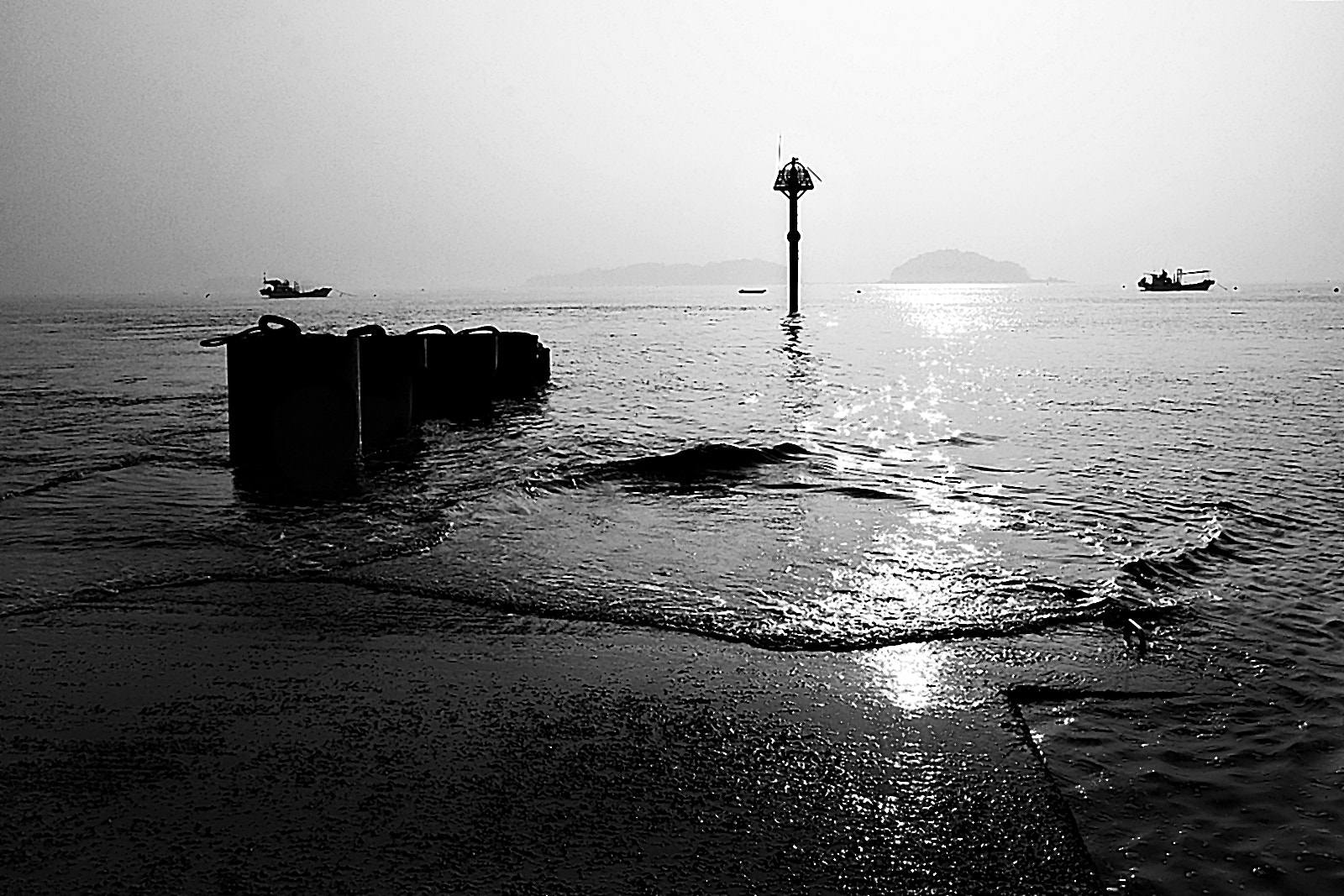 Canon EOS 750D (EOS Rebel T6i / EOS Kiss X8i) sample photo. A sea of emotions photography
