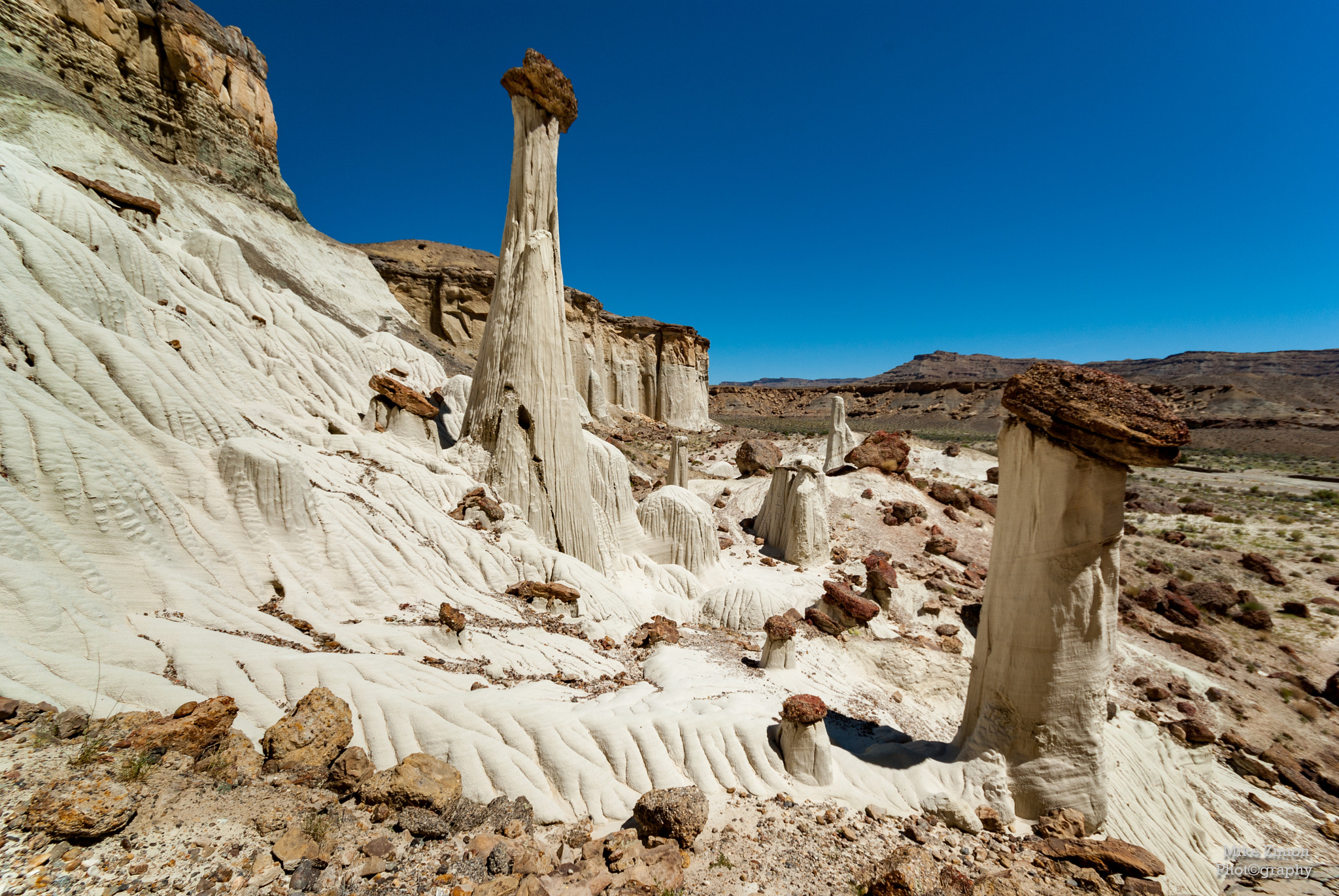 Pentax K10D + Sigma AF 10-20mm F4-5.6 EX DC sample photo. Towers of silence photography