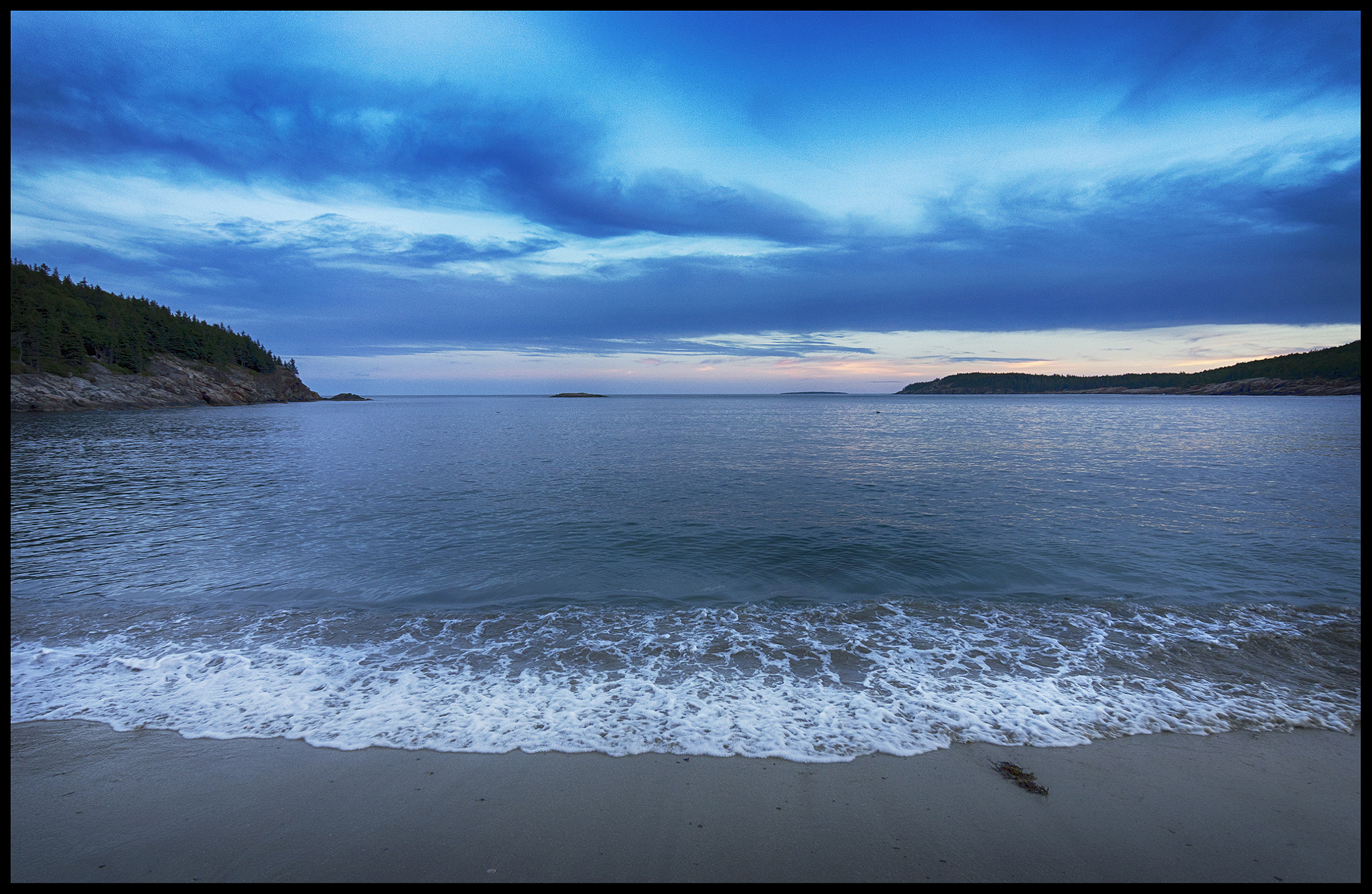 Nikon D3200 + Tokina AT-X 12-28mm F4 Pro DX sample photo. Tide and clouds photography