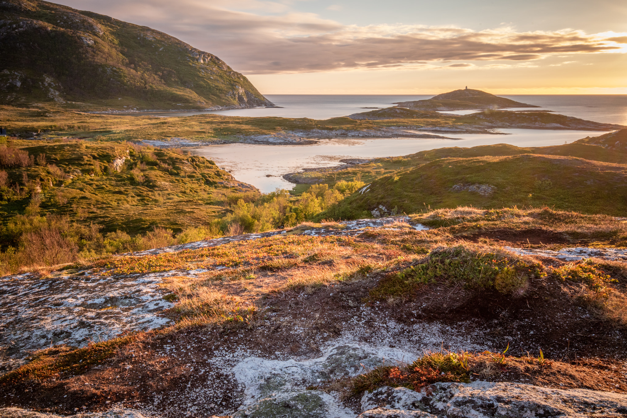 Canon EOS 5DS R + Canon EF 16-35mm F4L IS USM sample photo. Midnight sun photography