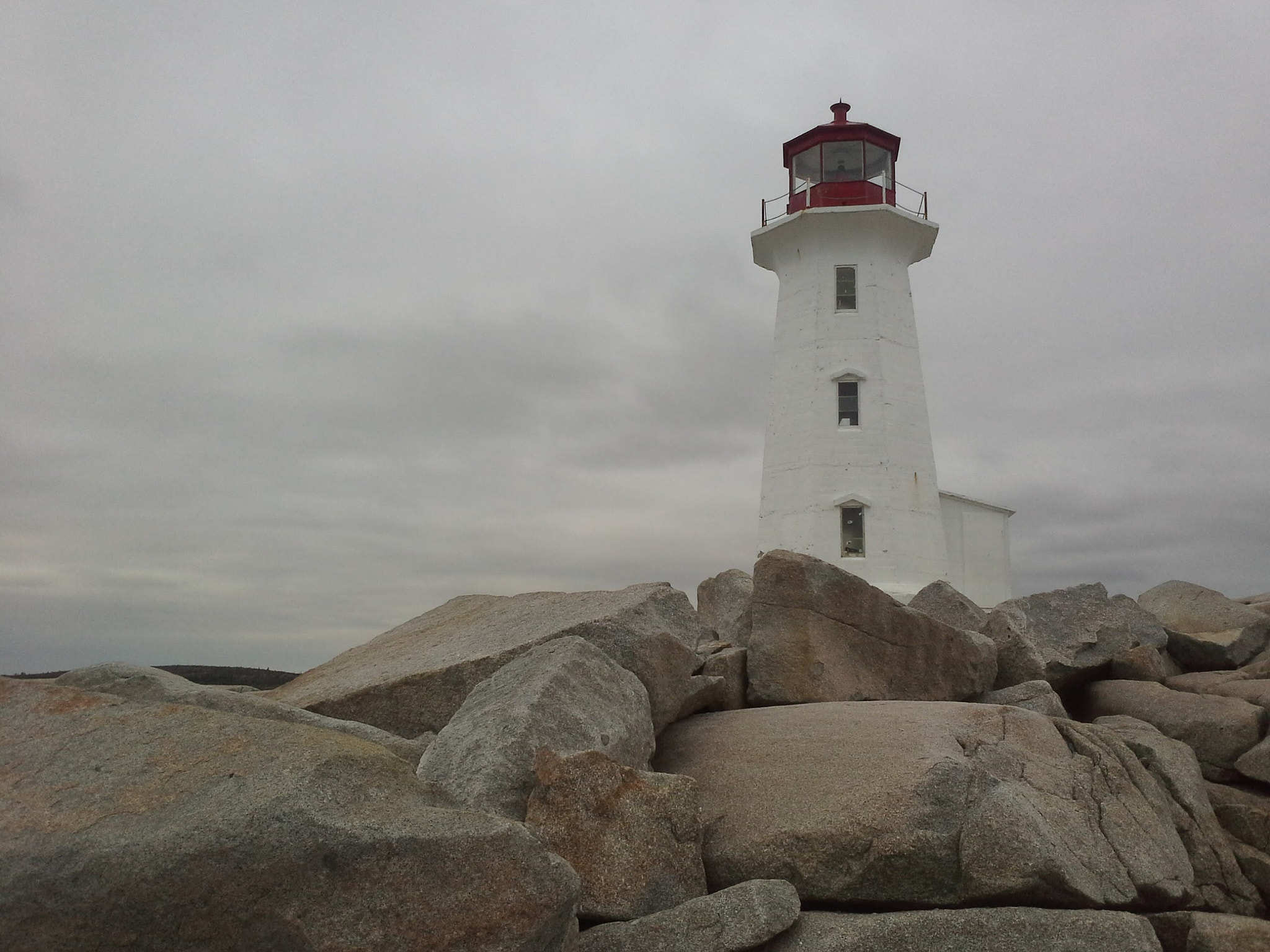 Samsung Galaxy Note 10.1 sample photo. Light house at peggys cove. photography