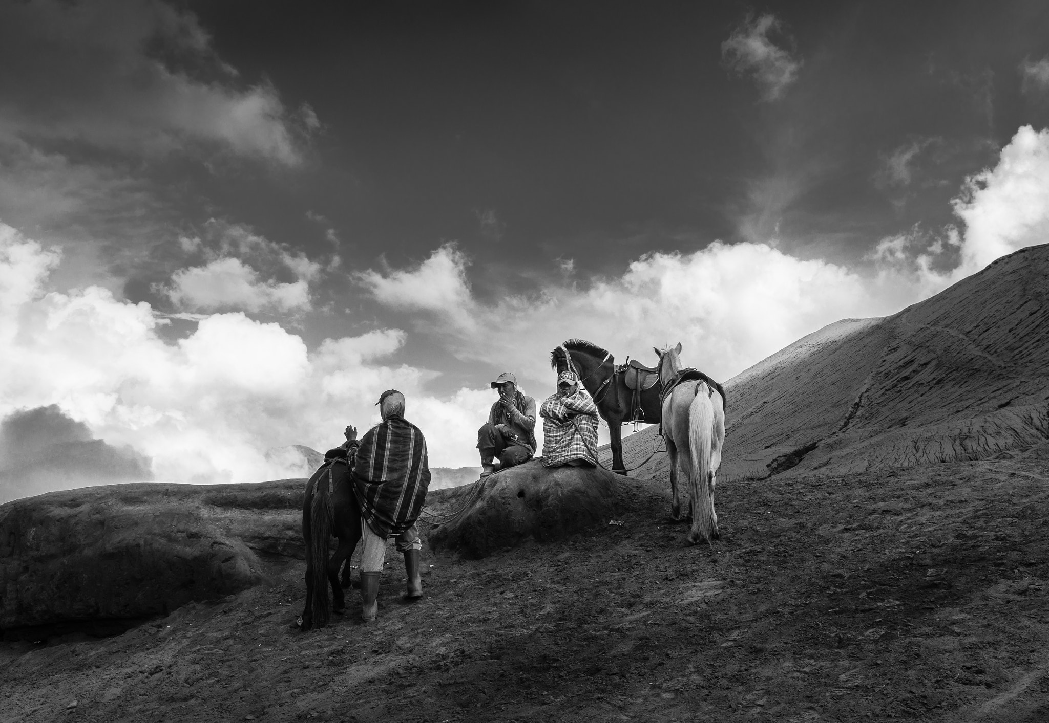 Sony Alpha a5000 (ILCE 5000) + Sigma 19mm F2.8 EX DN sample photo. Mountain bromo, indonesia. photography