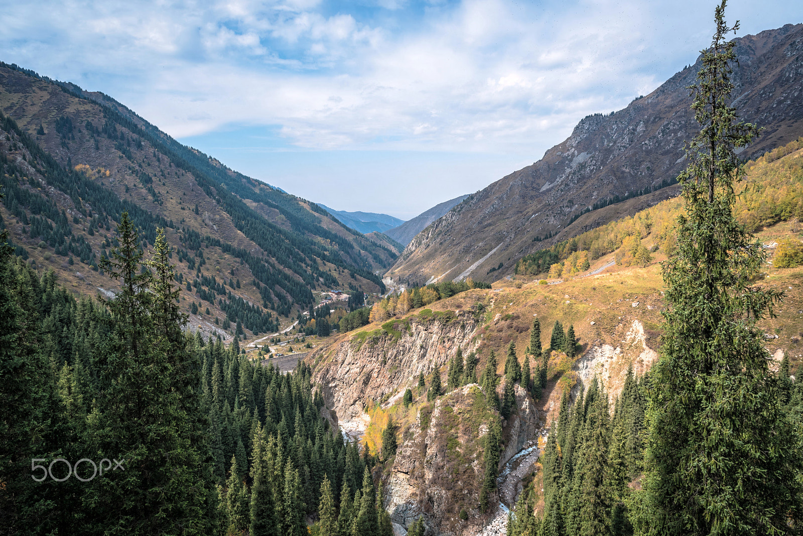 Nikon D750 + AF Nikkor 24mm f/2.8 sample photo. Autumn in mountain ii photography