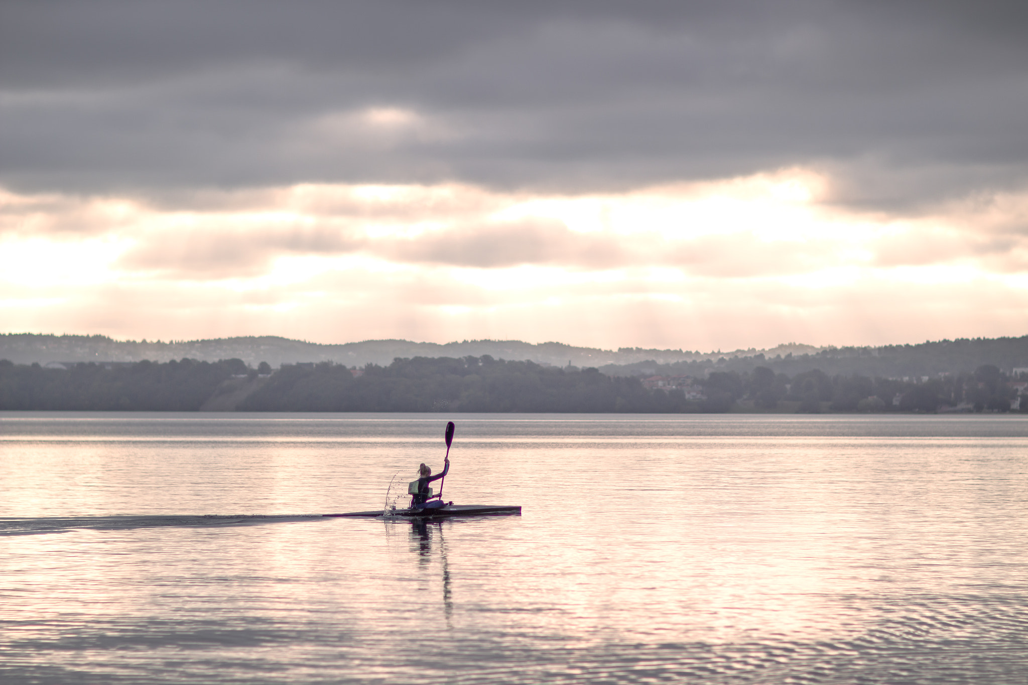 Canon EOS 700D (EOS Rebel T5i / EOS Kiss X7i) sample photo. Lake vättern photography