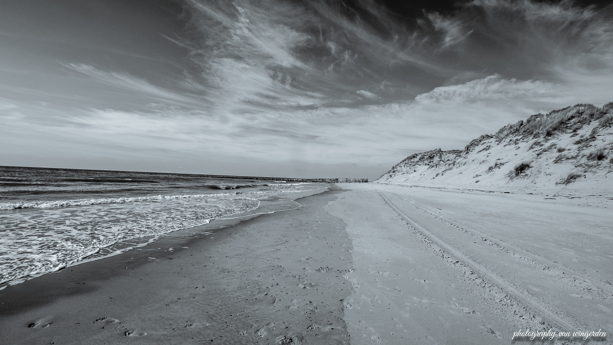 Panasonic Lumix G Vario 7-14mm F4 ASPH sample photo. Westenschouwen strand photography