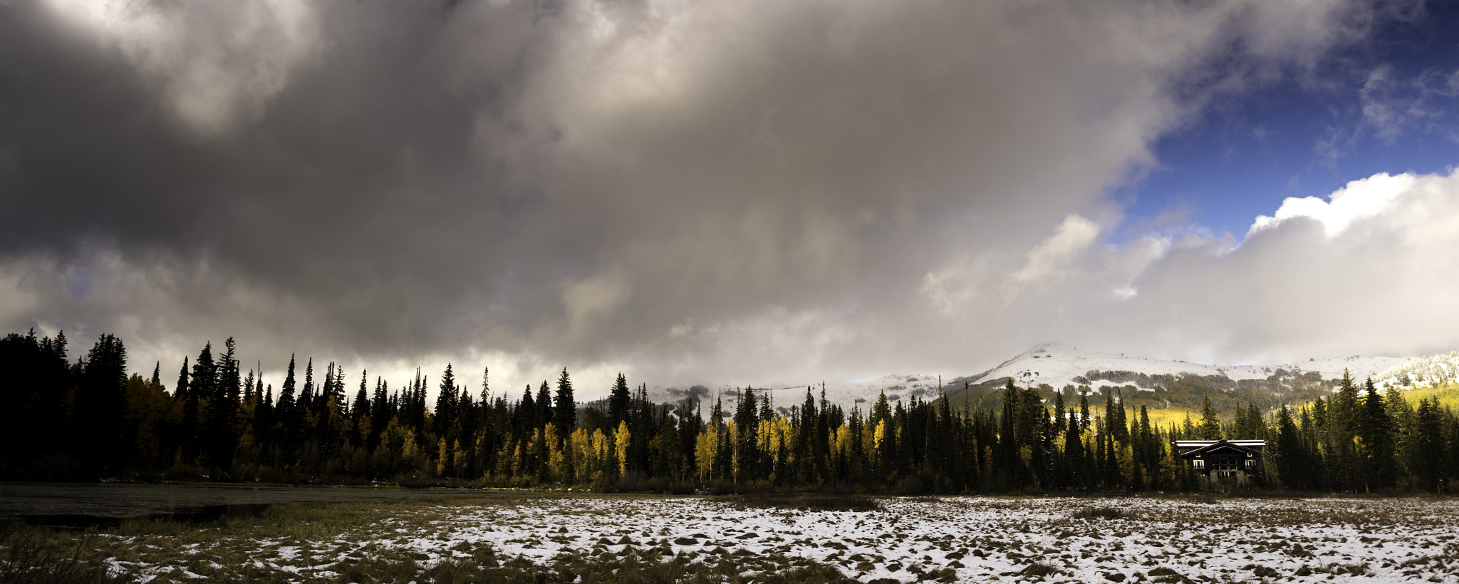 Nikon D5500 + Tamron SP AF 10-24mm F3.5-4.5 Di II LD Aspherical (IF) sample photo. Silver lake - first snowfall photography