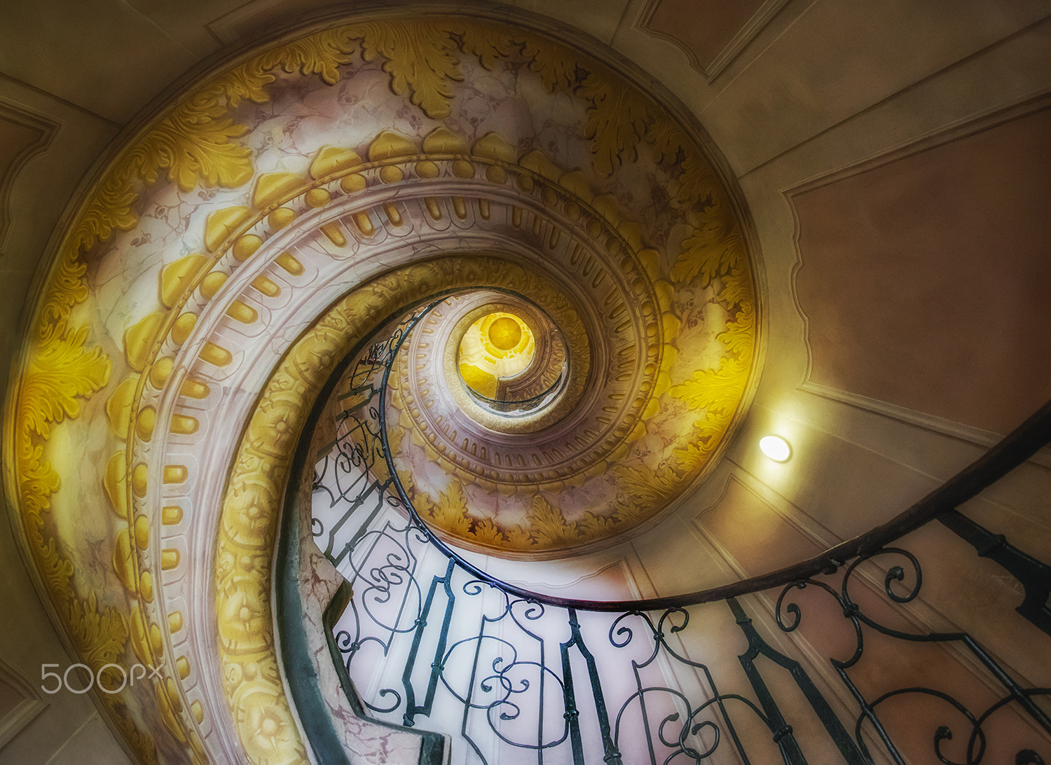 Samyang 12mm F2.8 ED AS NCS Fisheye sample photo. Endless winding photography