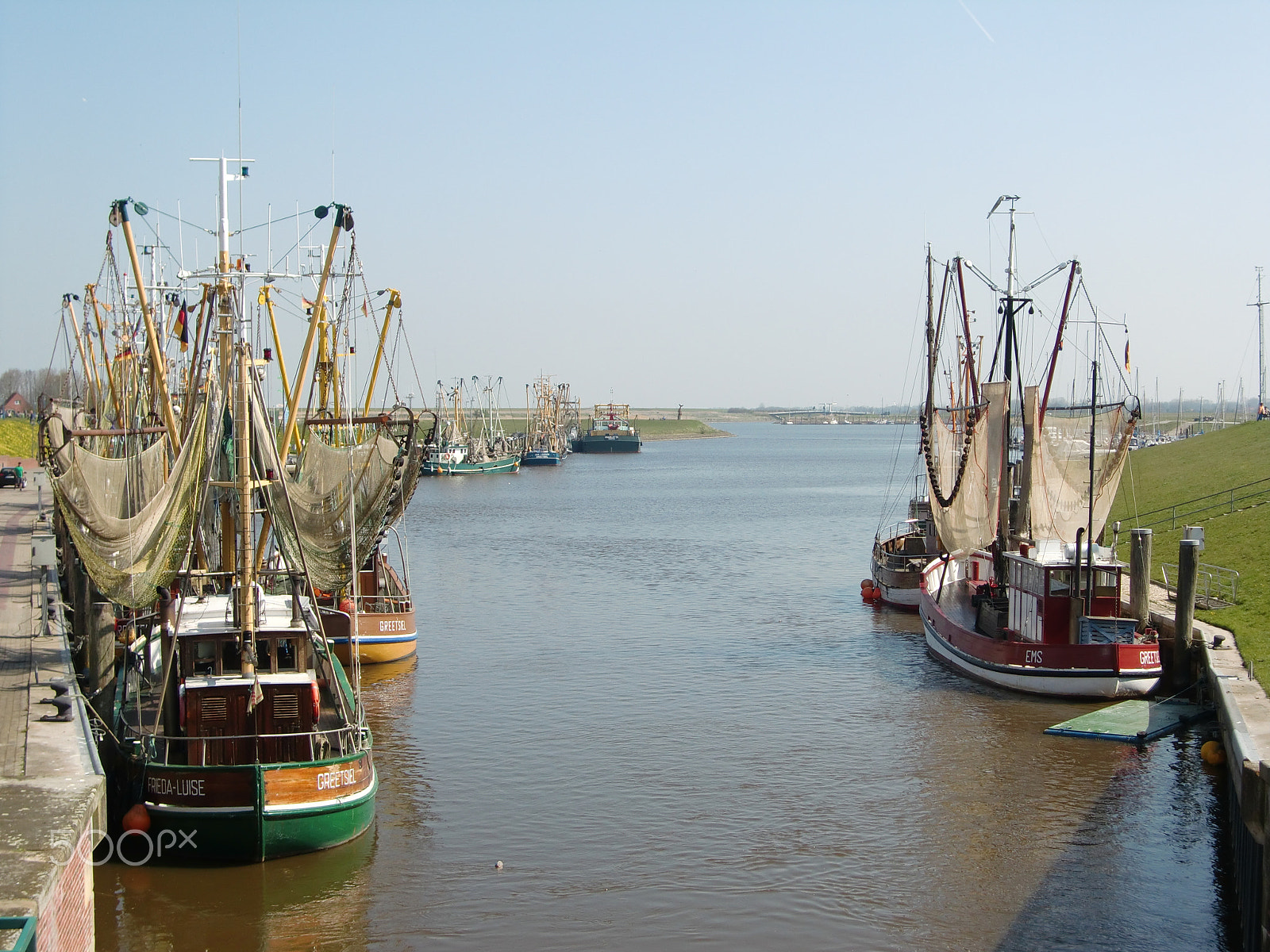 CASIO EX-Z450 sample photo. Hafen mit fischerbooten photography