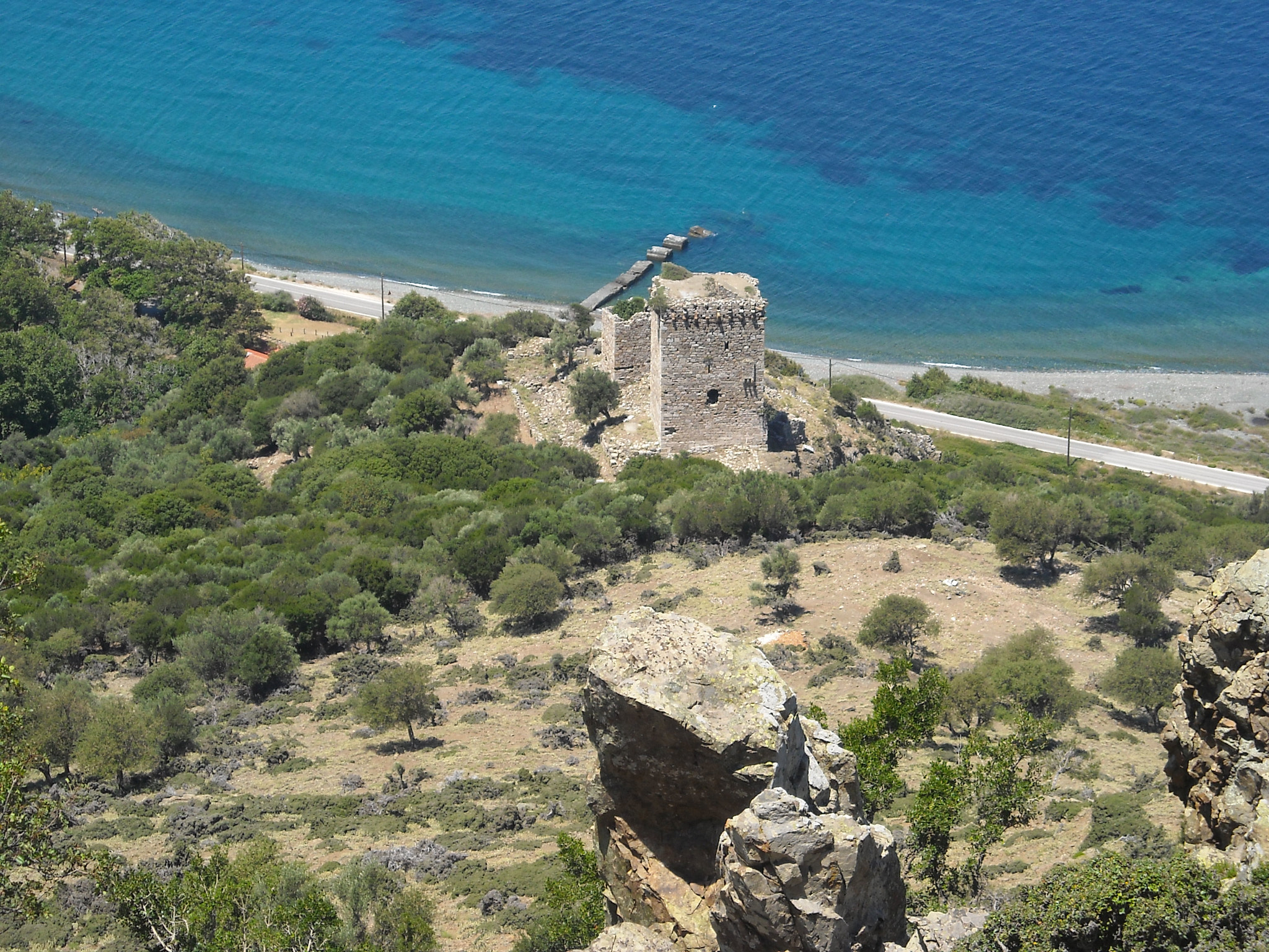 Nikon Coolpix L16 sample photo. Samothraki-gatilougi tower photography