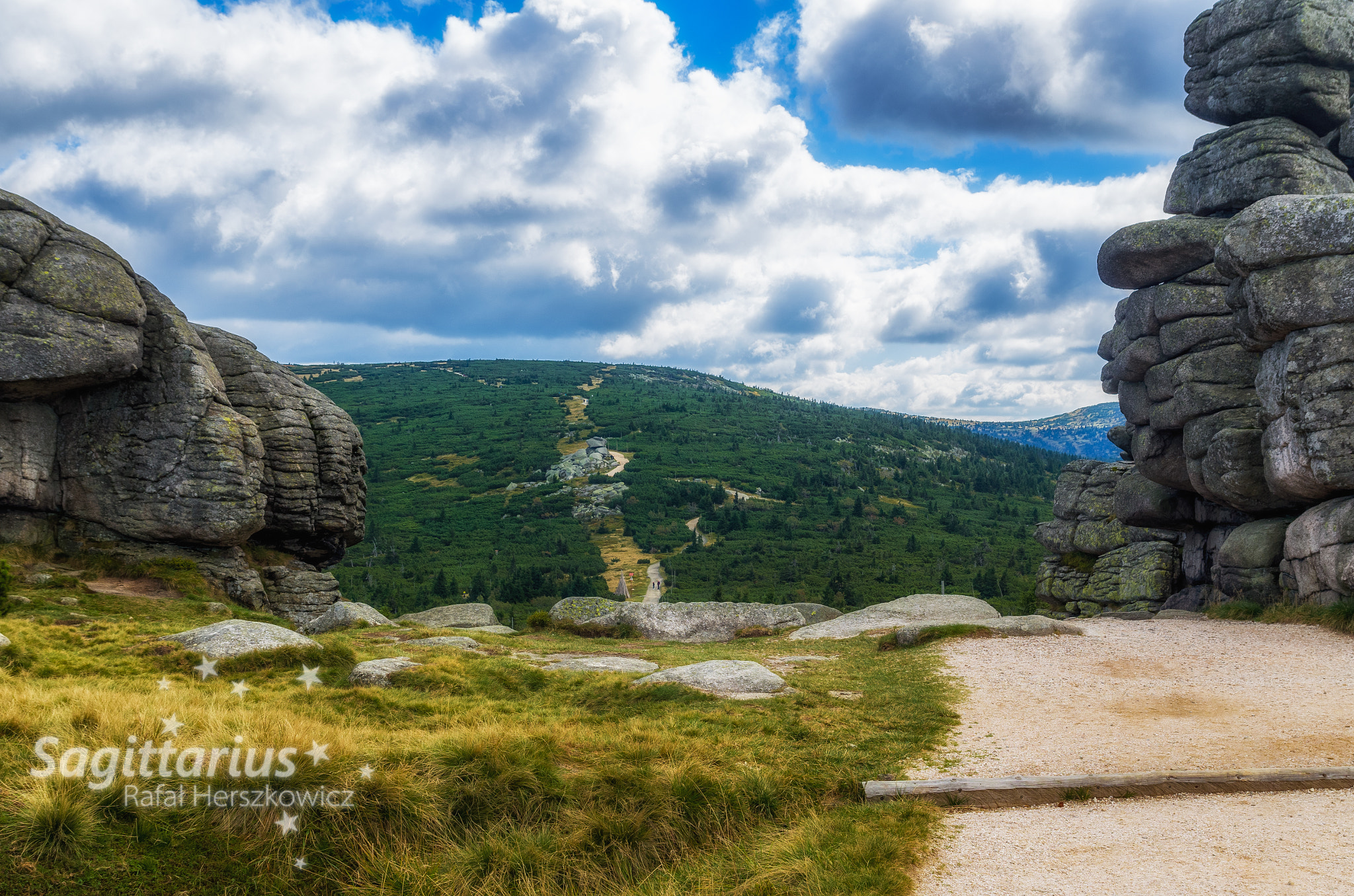 Pentax K-30 sample photo. Mountain path photography